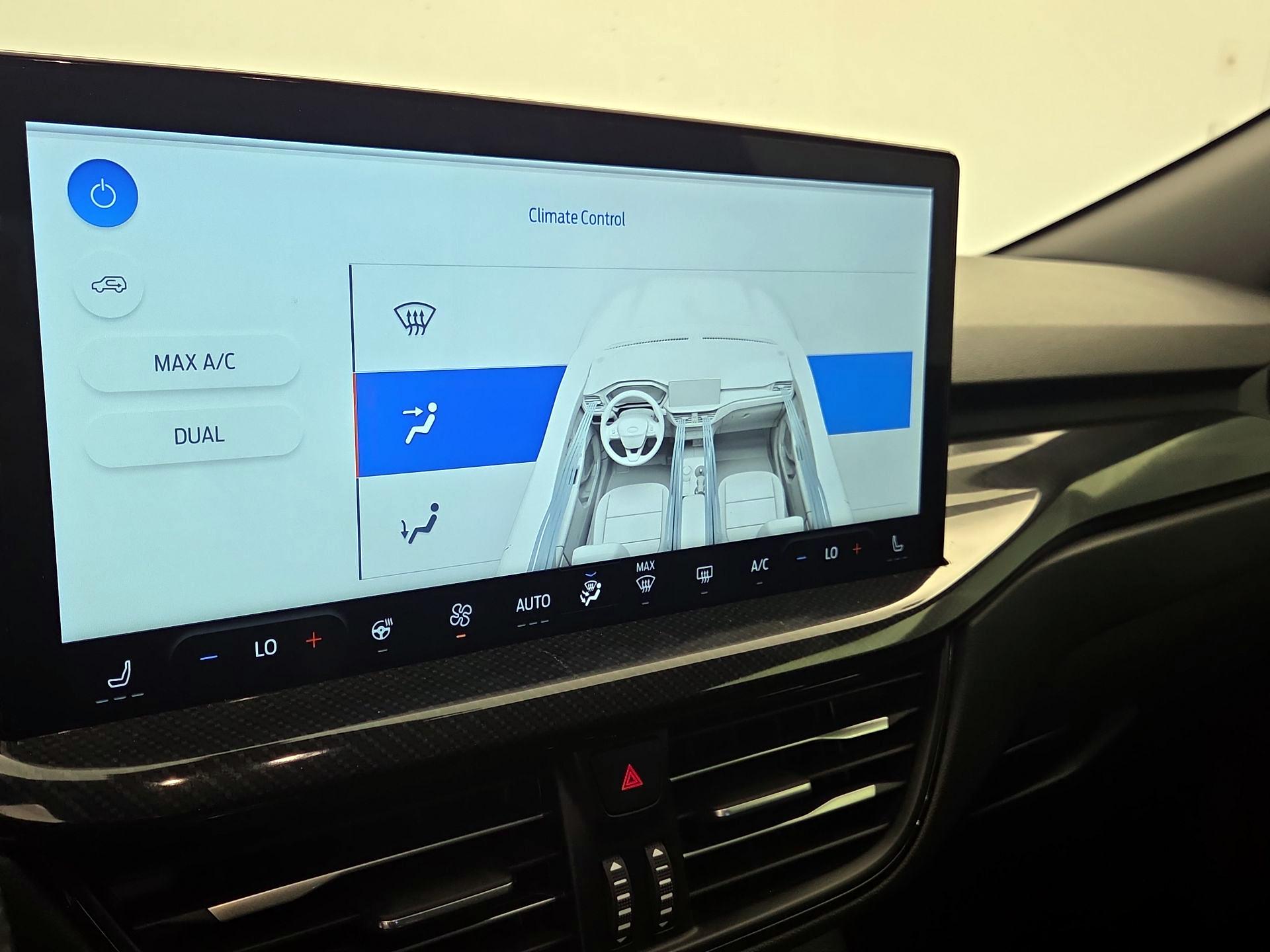 Thumbnail: 2023 Ford Escape - 17