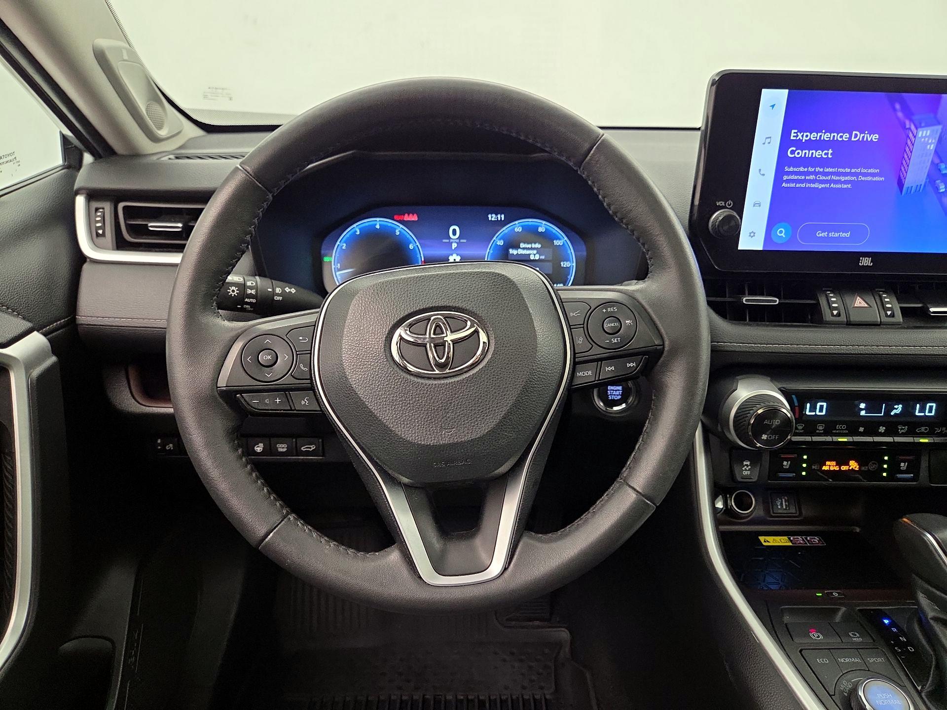 Thumbnail: 2023 Toyota RAV4 - 10