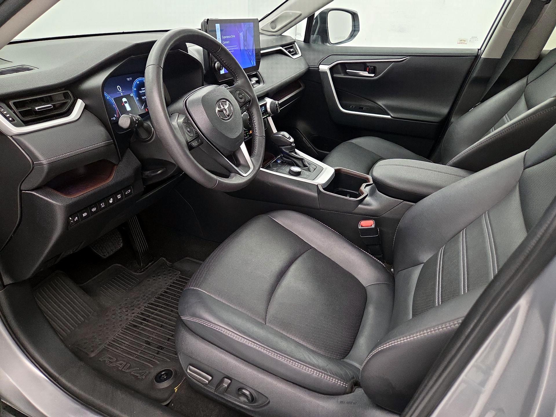 Thumbnail: 2023 Toyota RAV4 - 11