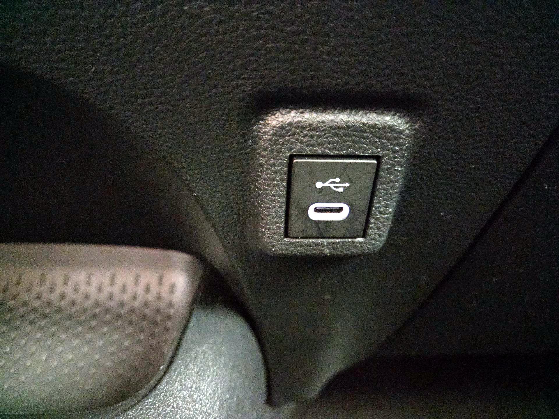 Thumbnail: 2024 Toyota Corolla - 18