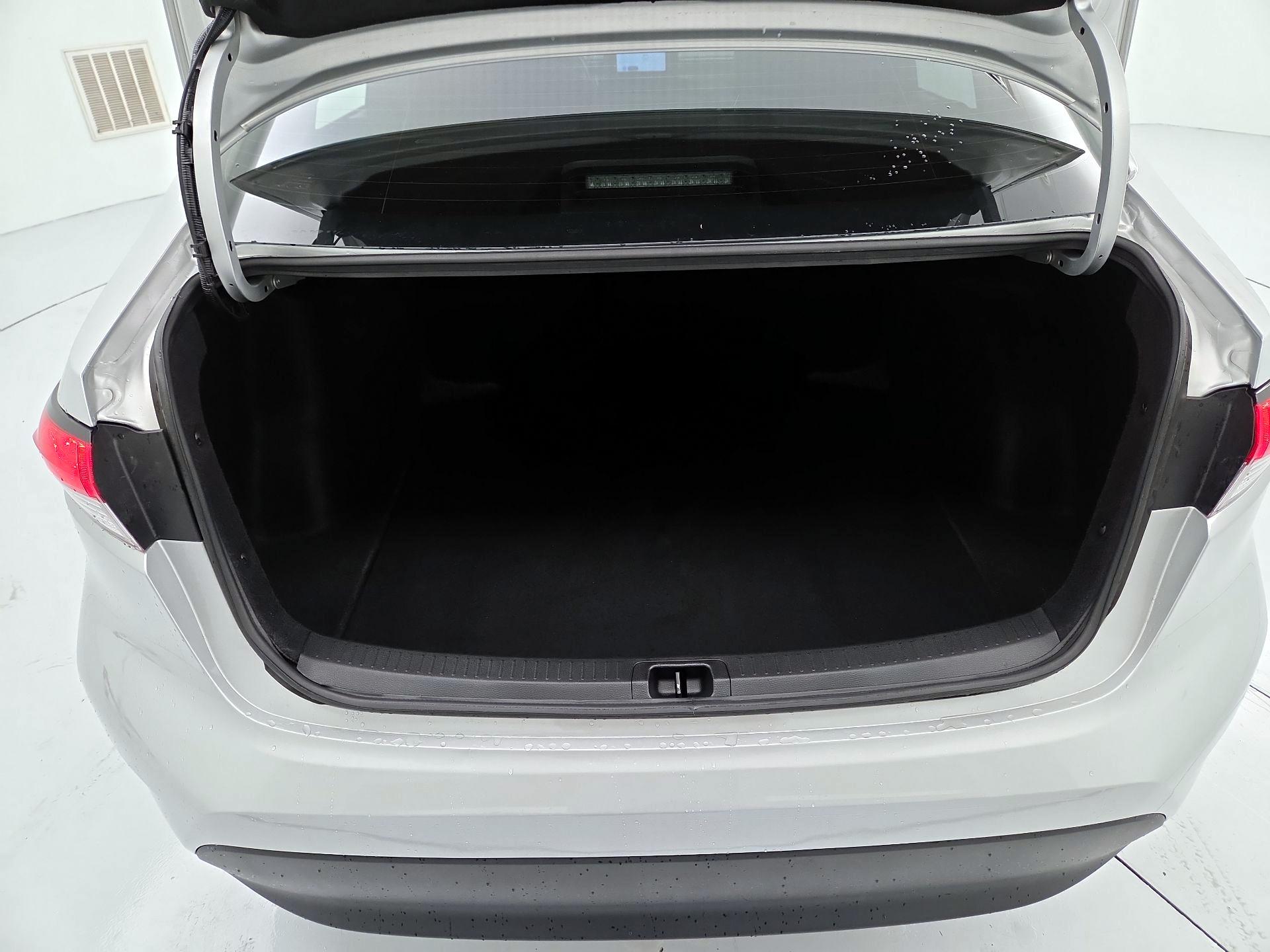 Thumbnail: 2024 Toyota Corolla - 20