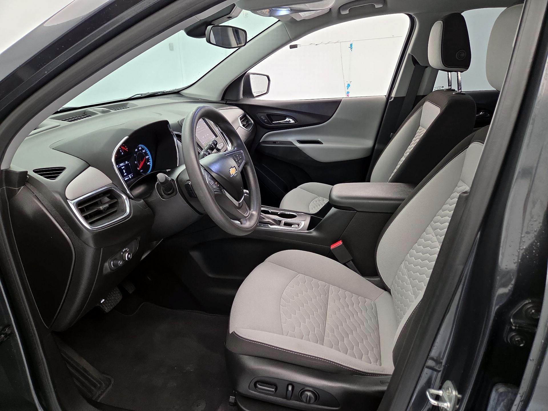 Thumbnail: 2021 Chevrolet Equinox - 11