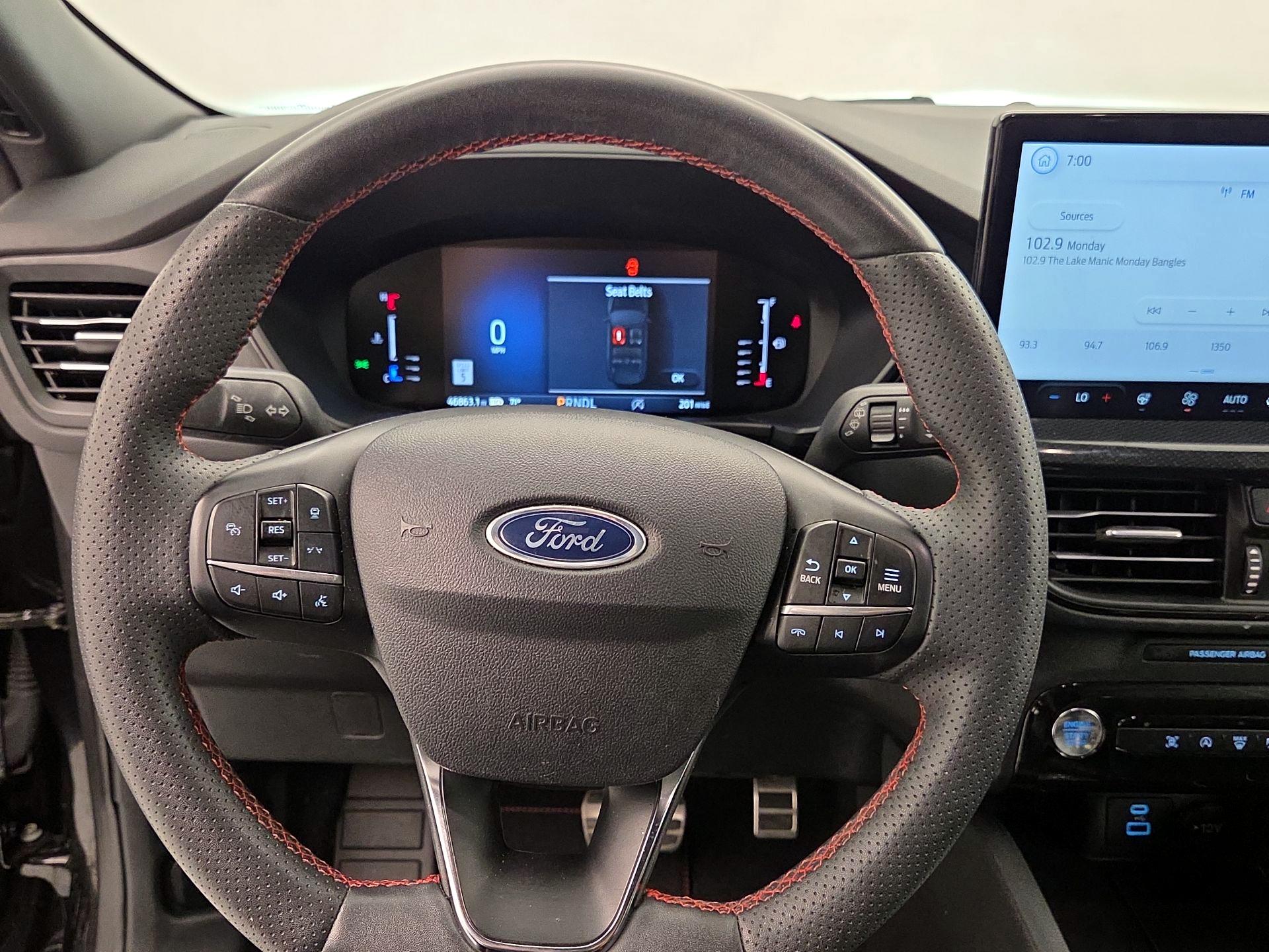 Thumbnail: 2023 Ford Escape - 10