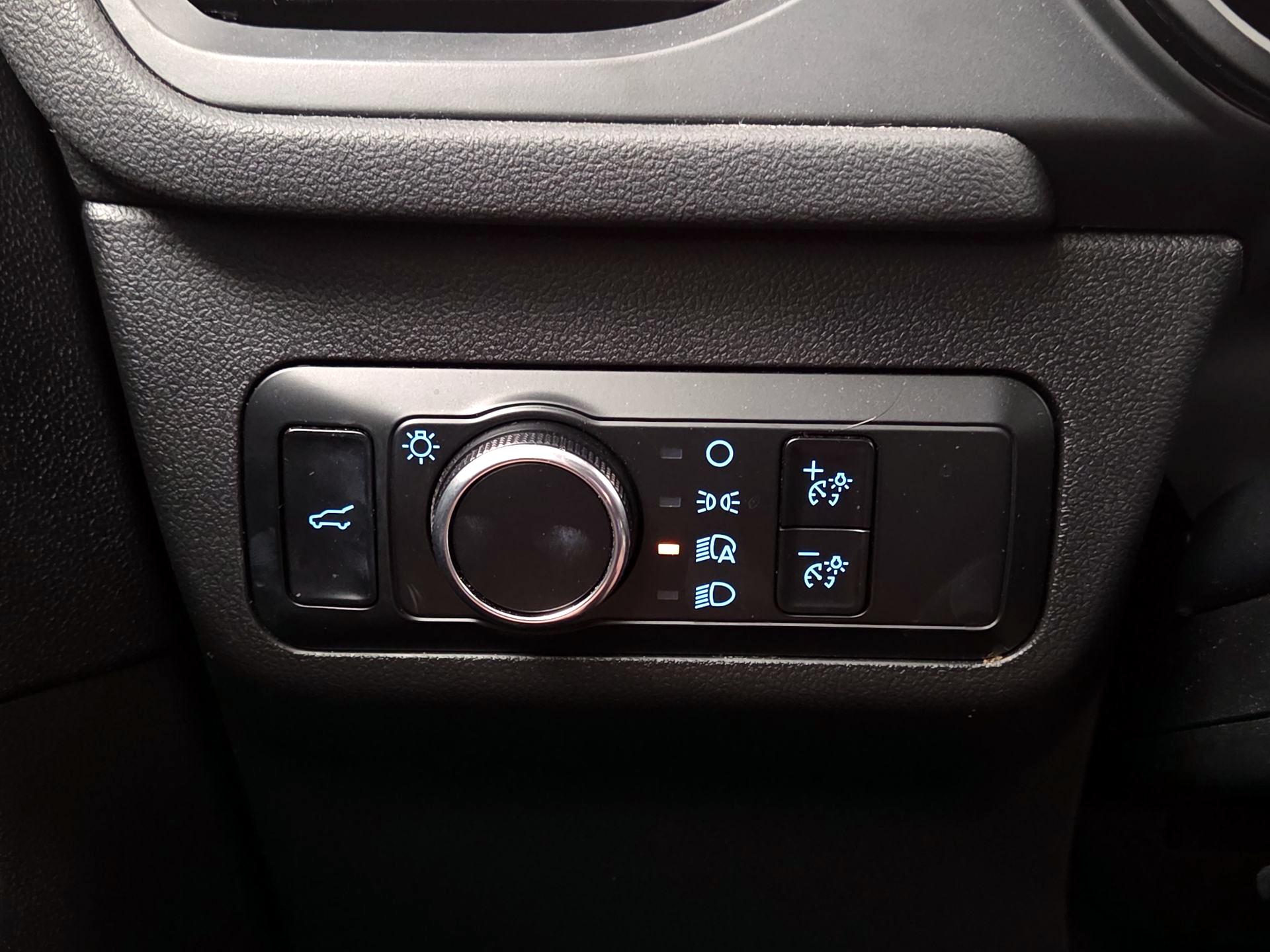 Thumbnail: 2023 Ford Escape - 13