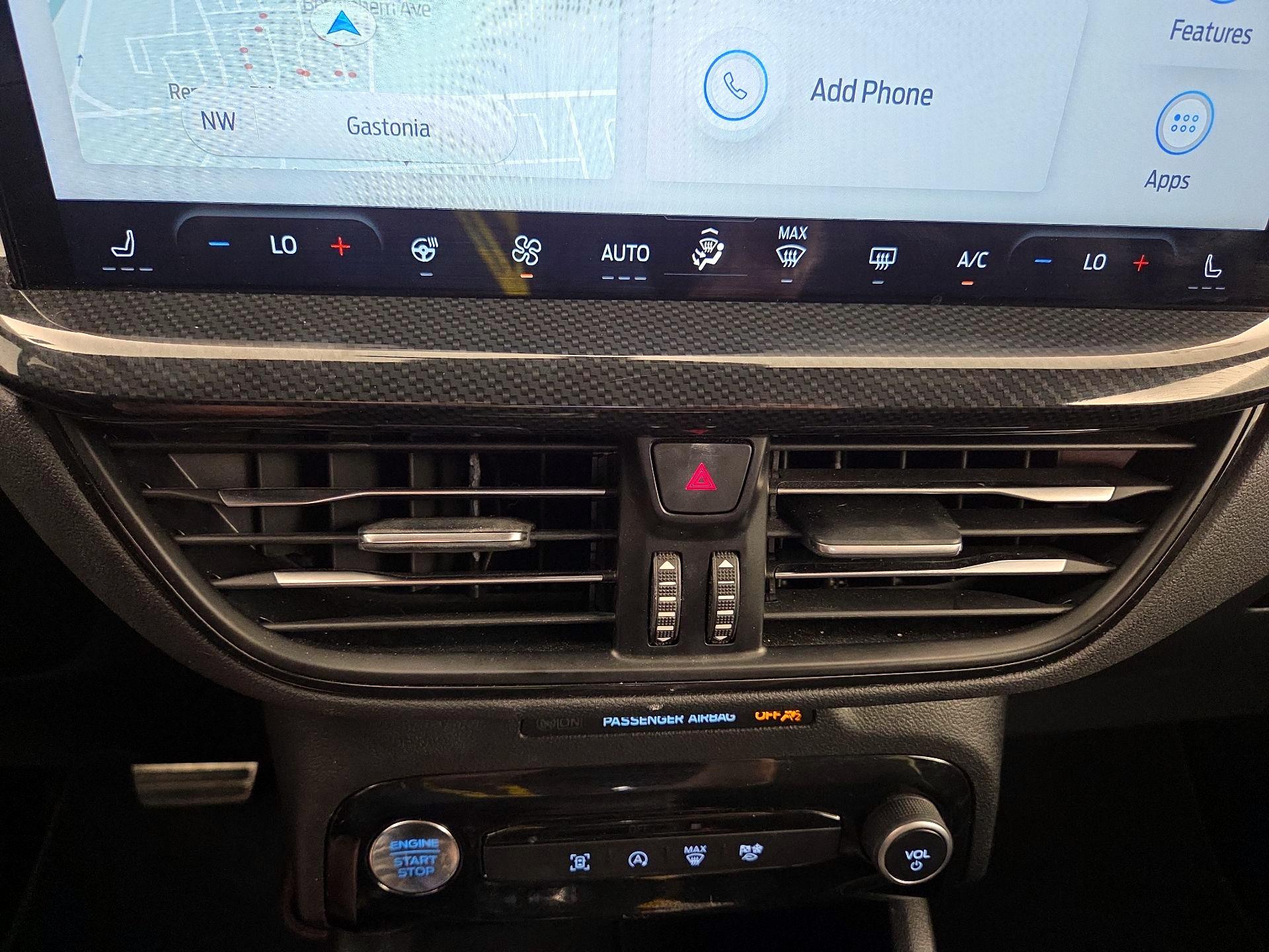 Thumbnail: 2023 Ford Escape - 17