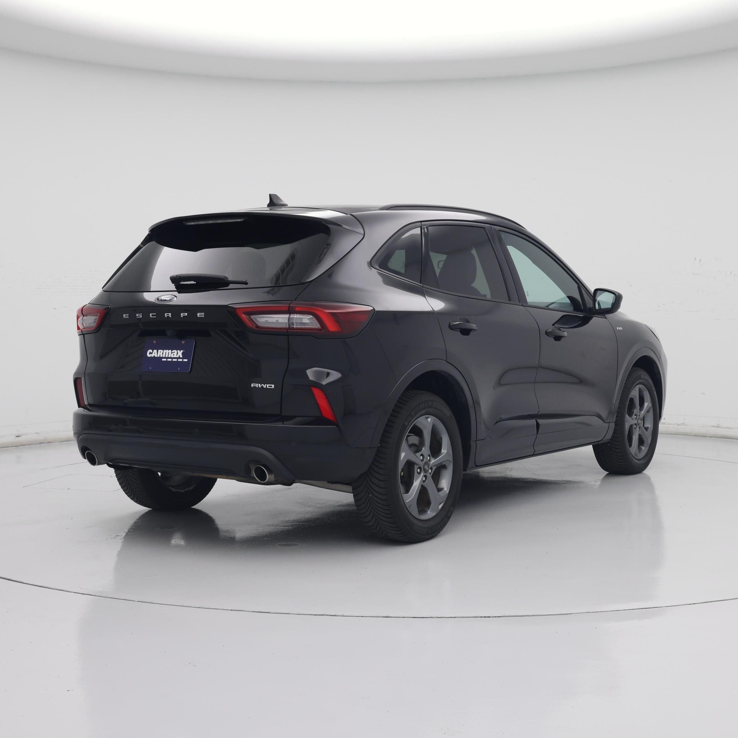 Thumbnail: 2023 Ford Escape - 8