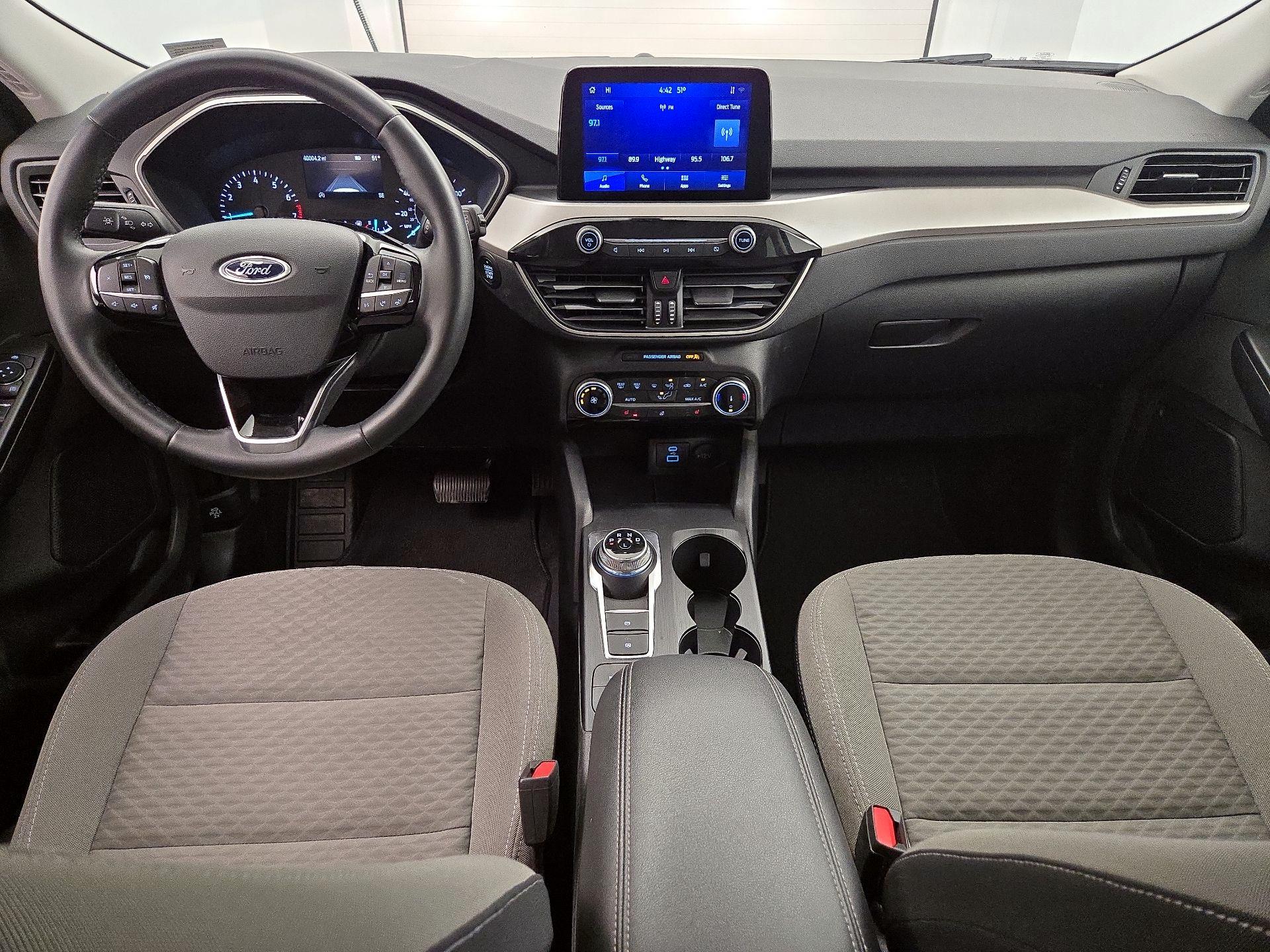 Thumbnail: 2022 Ford Escape - 9