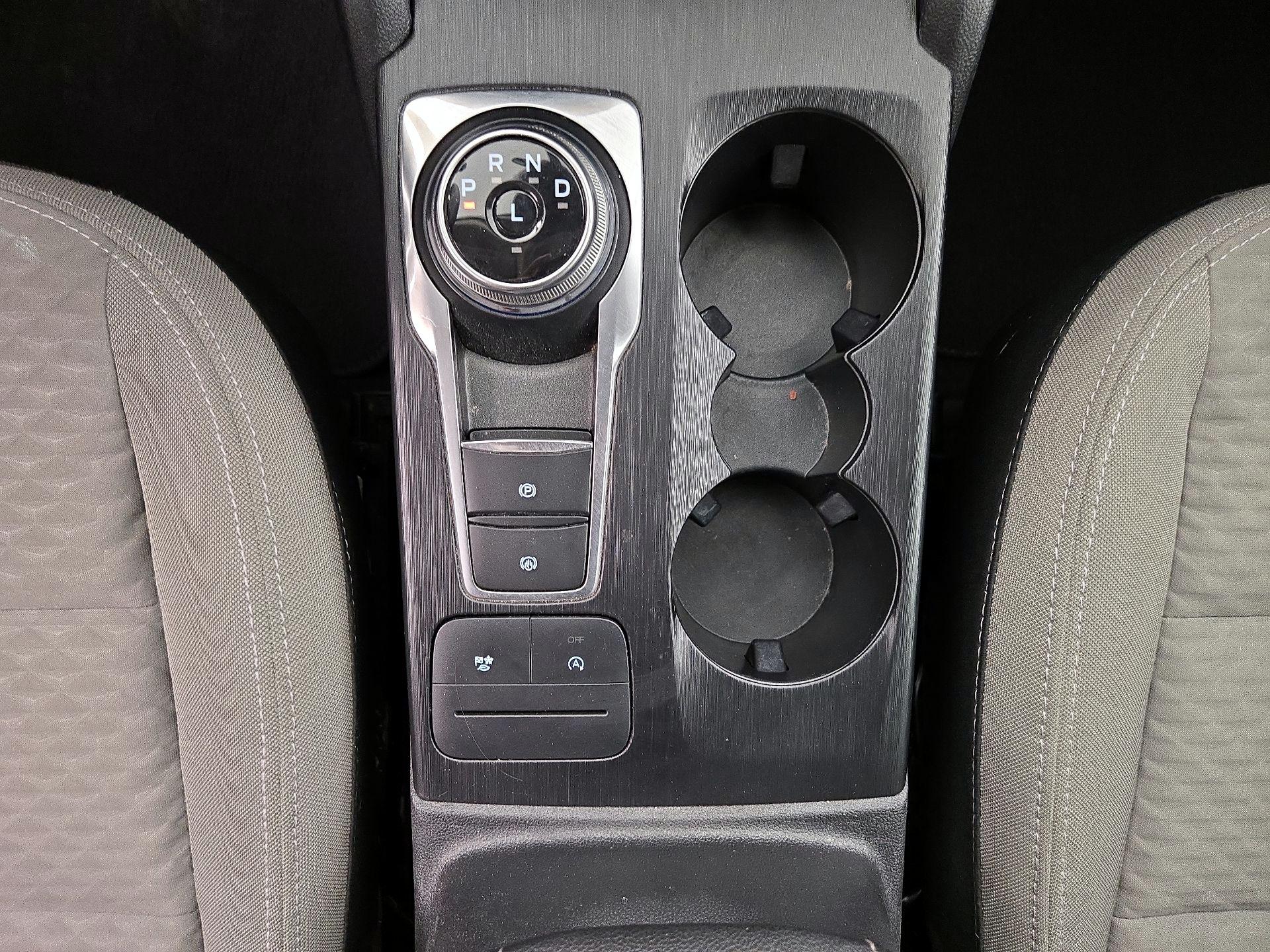 Thumbnail: 2022 Ford Escape - 17