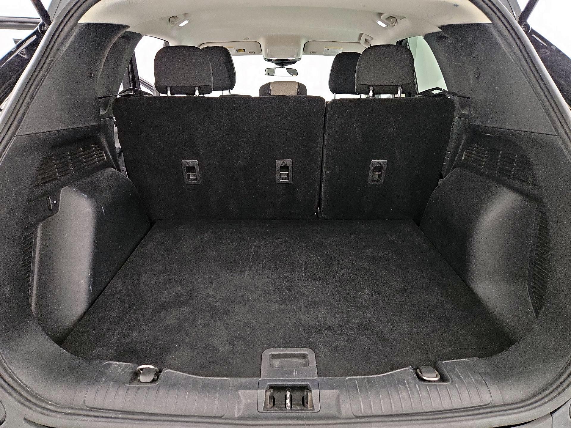 Thumbnail: 2022 Ford Escape - 20