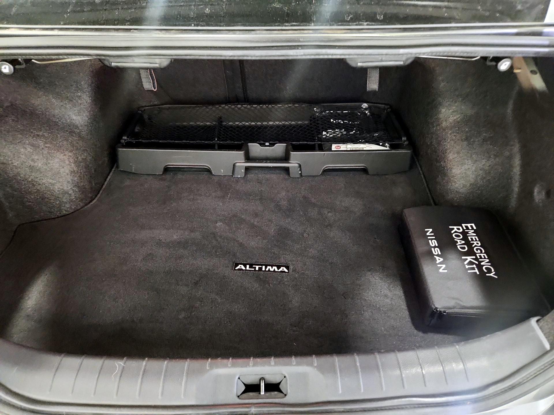 Thumbnail: 2023 Nissan Altima - 20