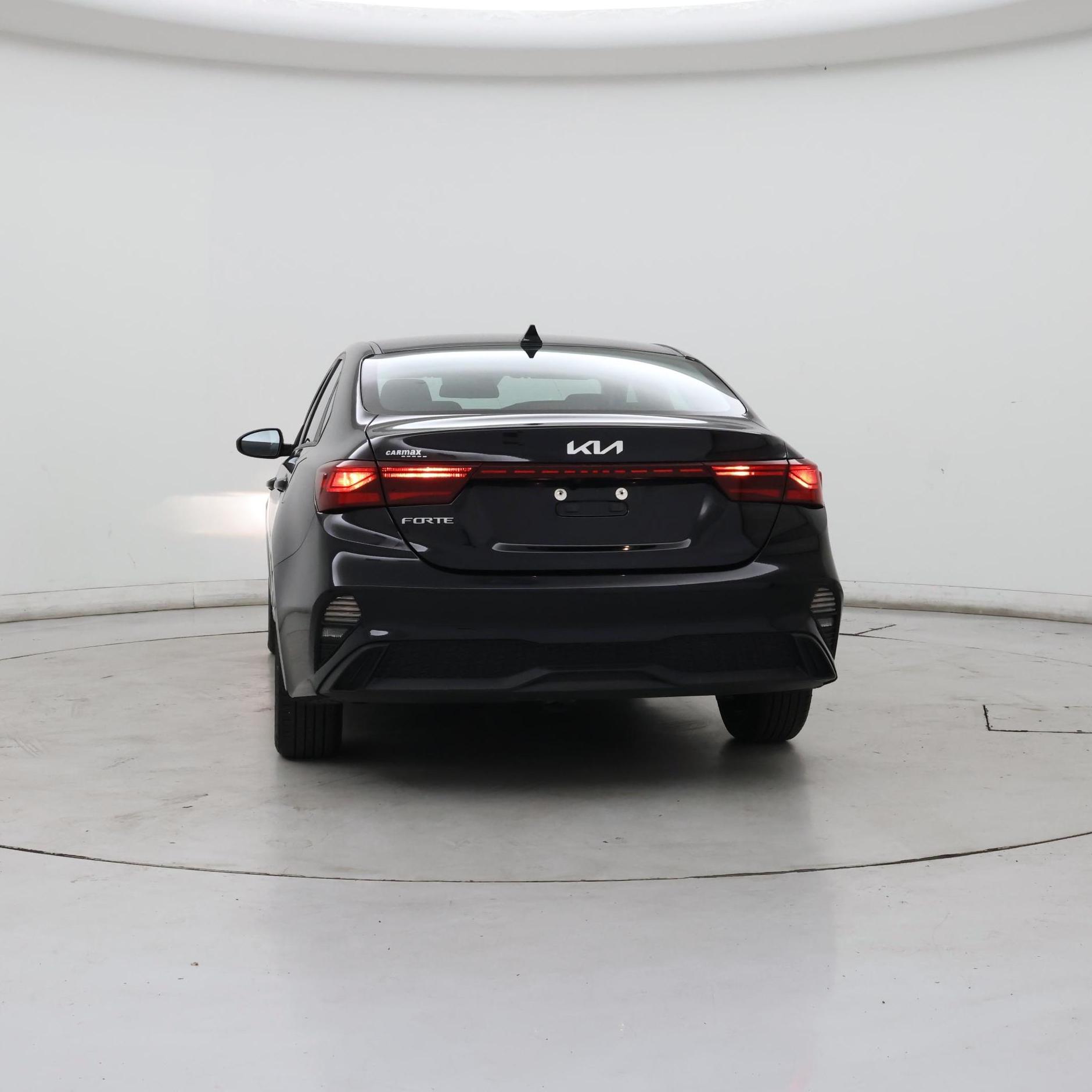 Thumbnail: 2023 Kia Forte - 6