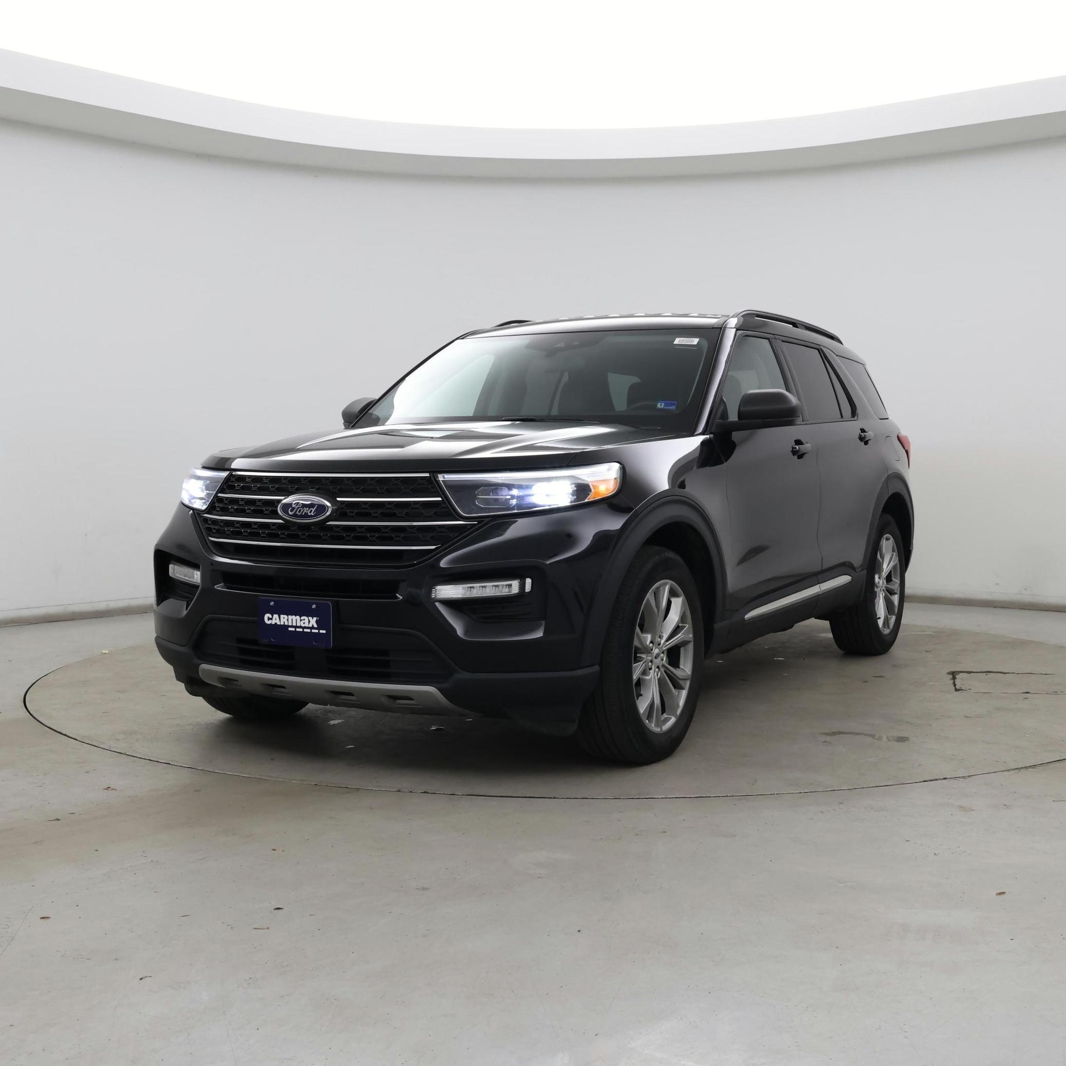 Thumbnail: 2022 Ford Explorer - 4