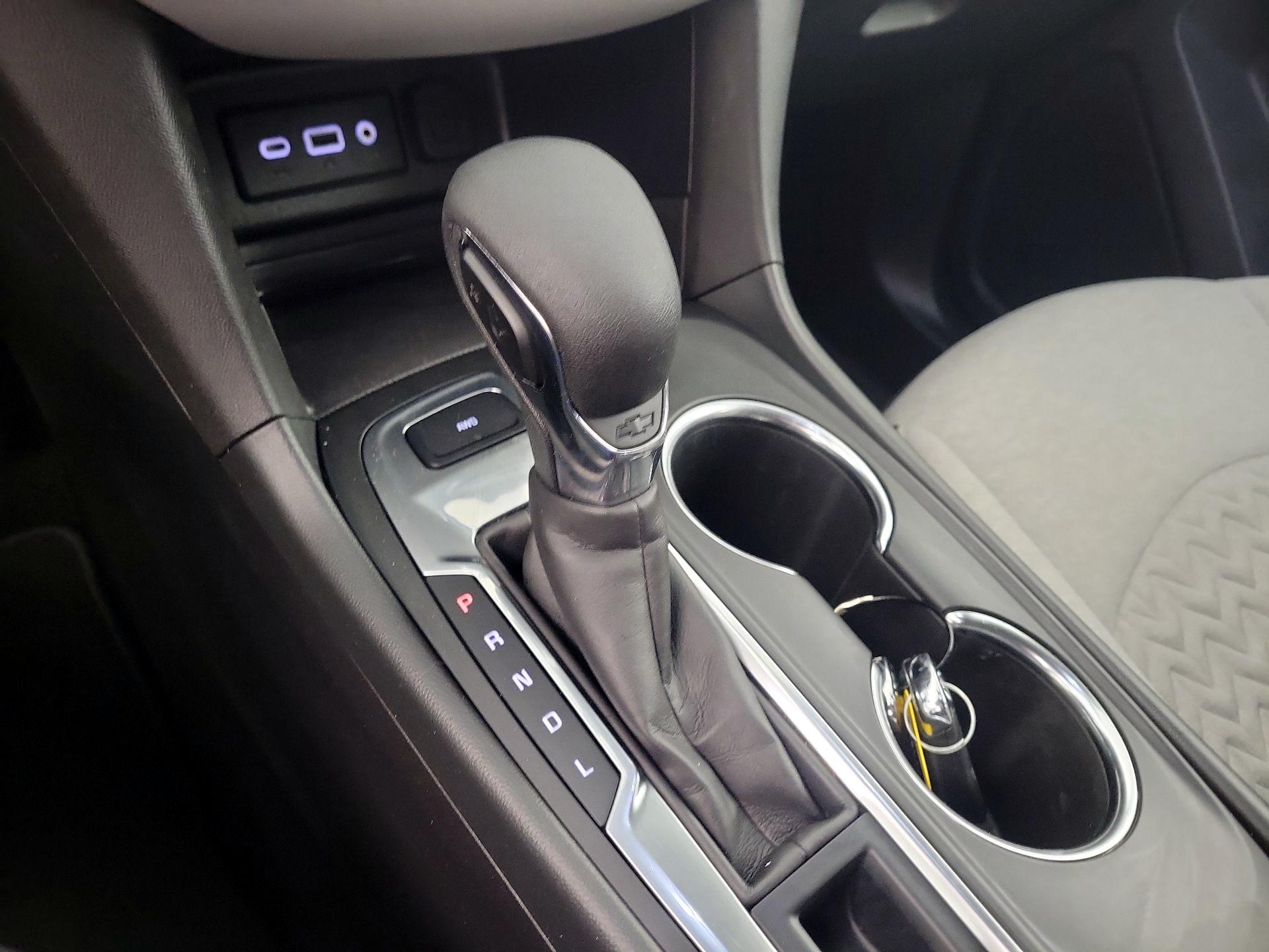 Thumbnail: 2023 Chevrolet Equinox - 15