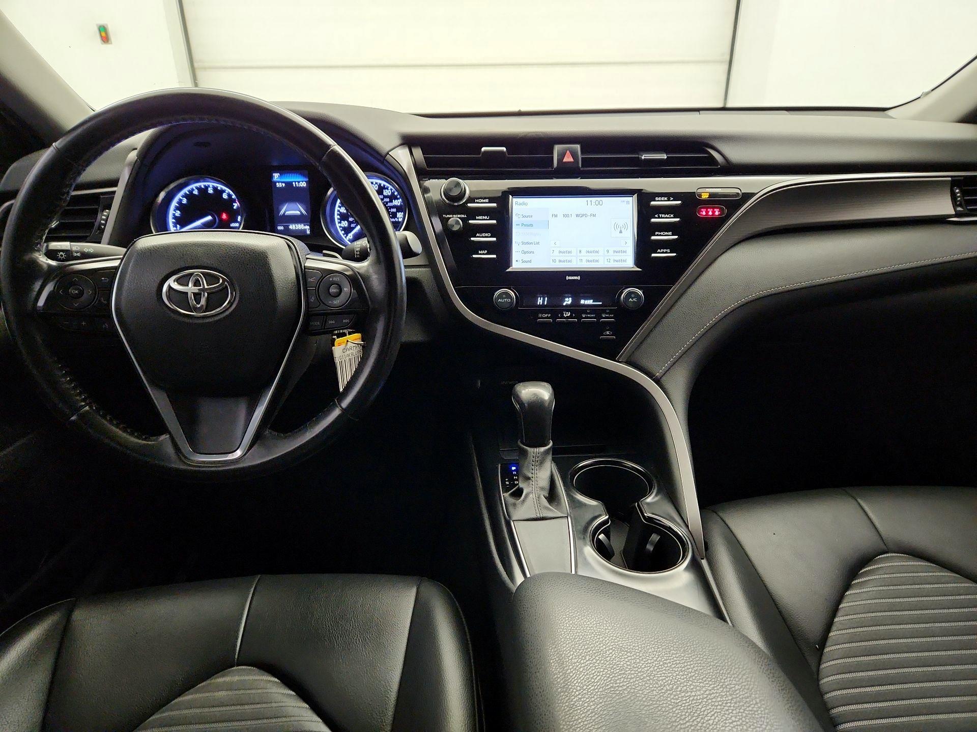 Thumbnail: 2020 Toyota Camry - 9