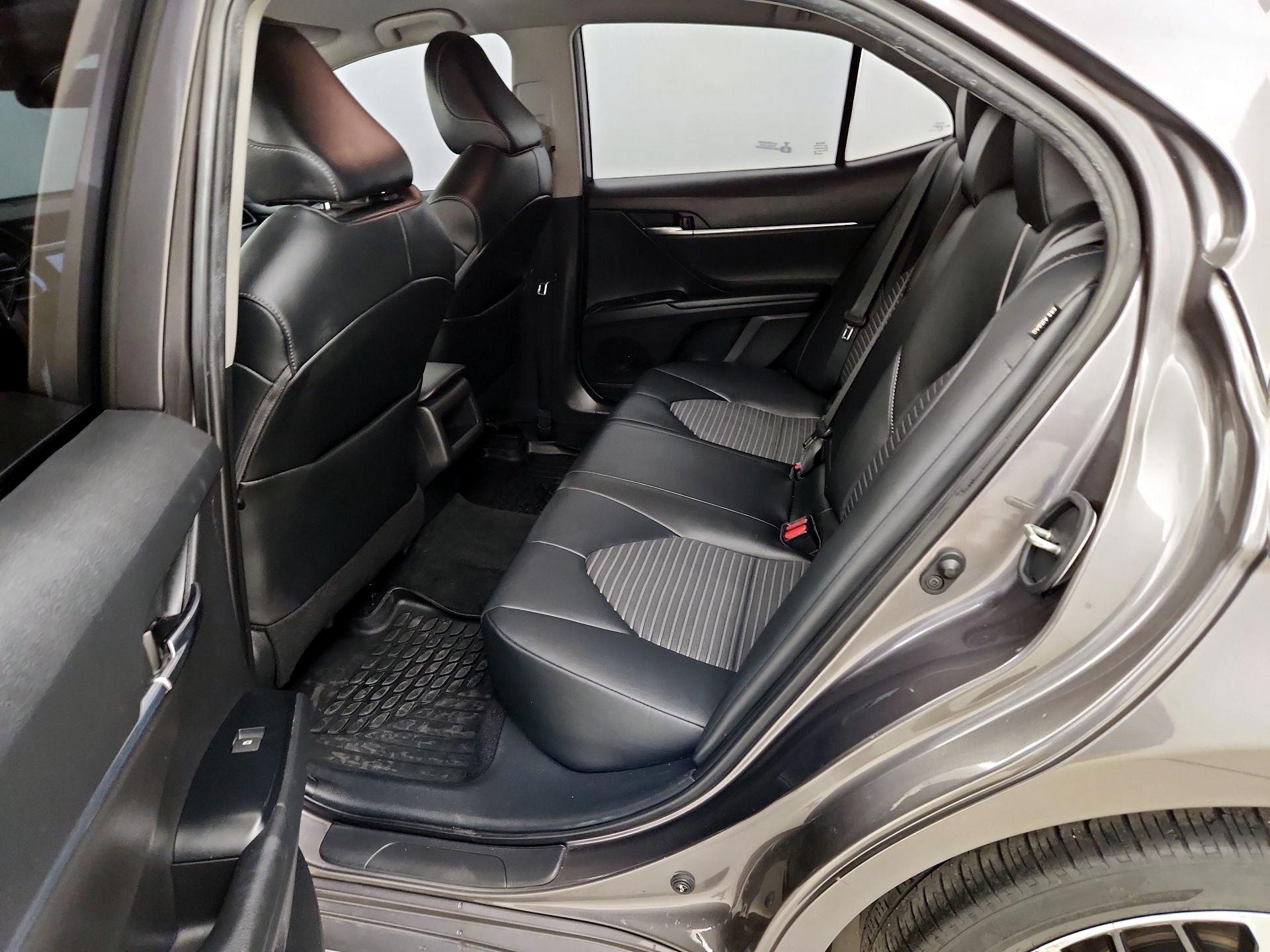 Thumbnail: 2020 Toyota Camry - 19