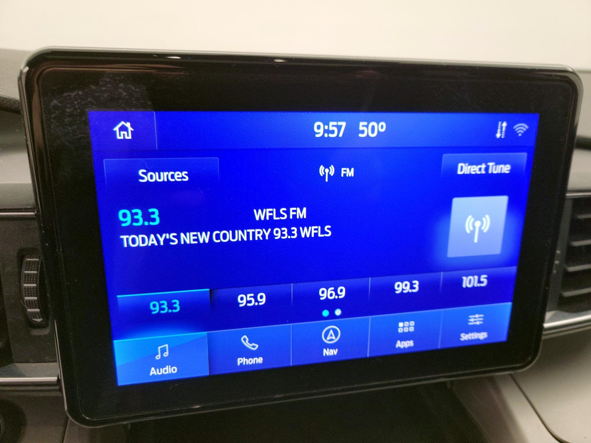 Thumbnail: 2022 Ford Explorer - 16