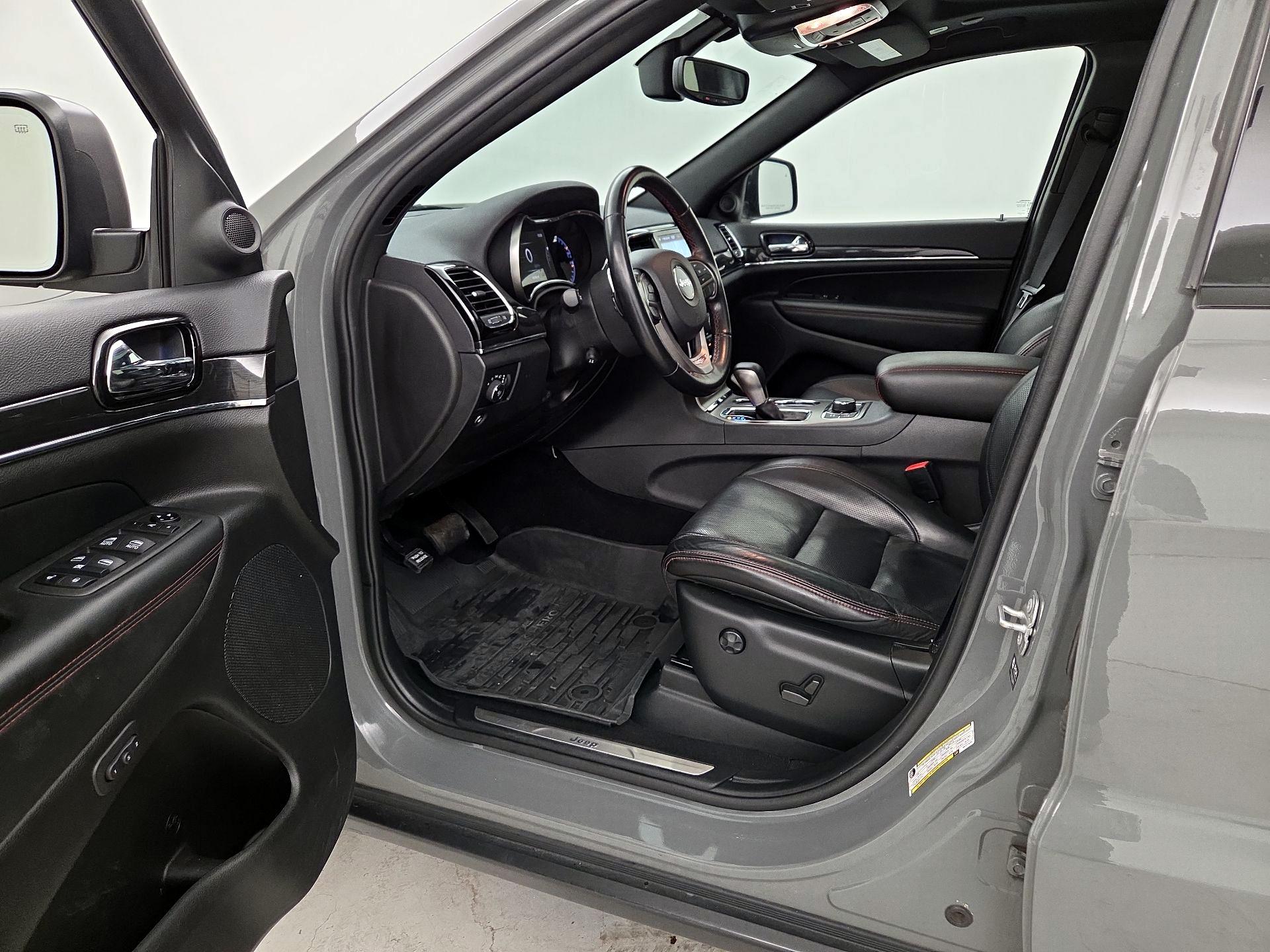 Thumbnail: 2021 Jeep Grand Cherokee - 11