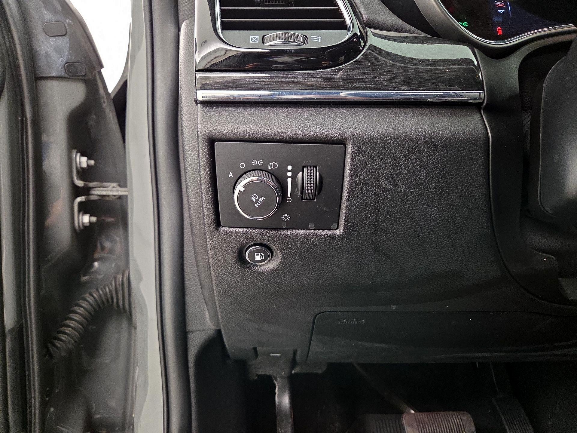 Thumbnail: 2021 Jeep Grand Cherokee - 13