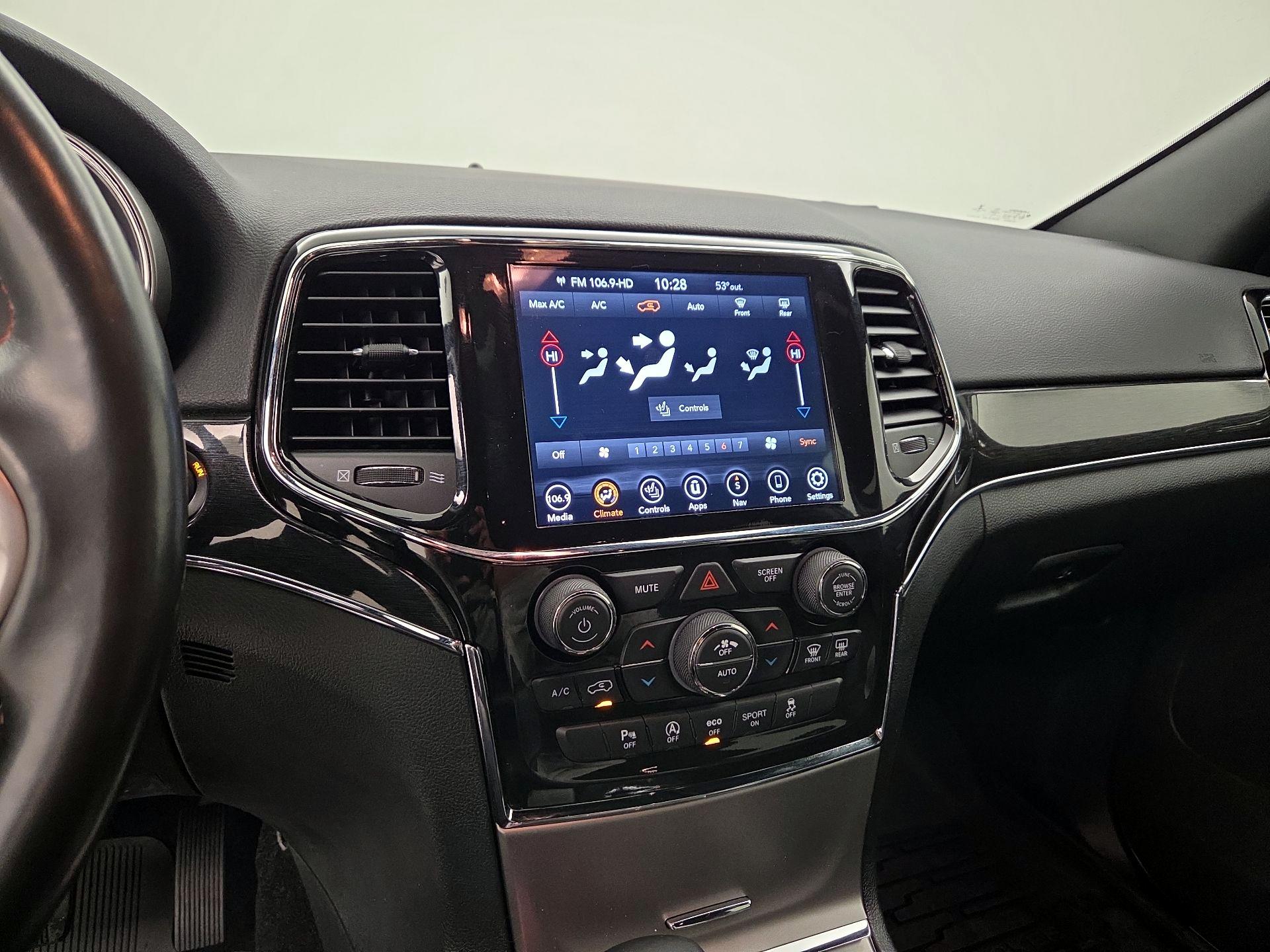 Thumbnail: 2021 Jeep Grand Cherokee - 17