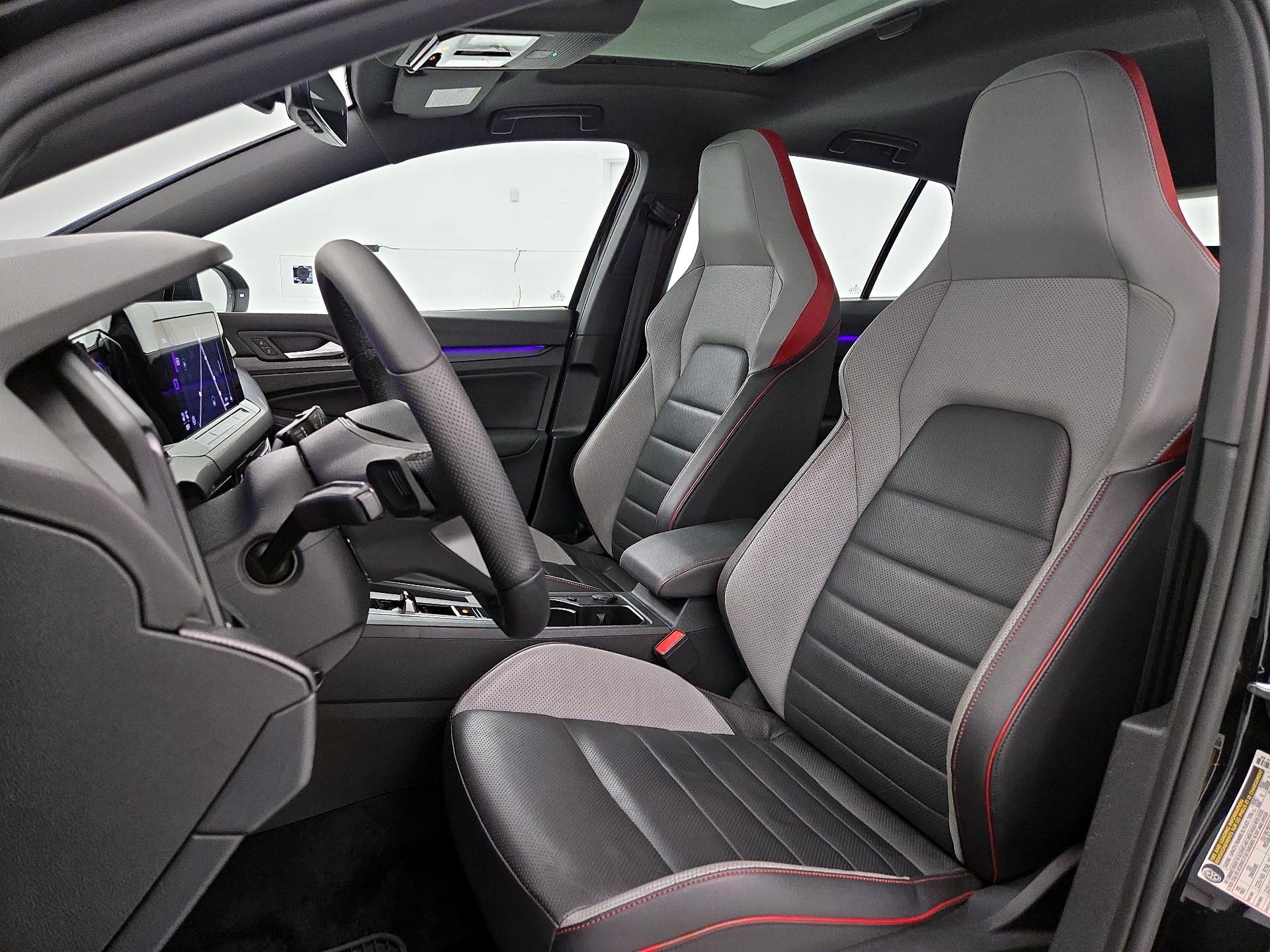 Thumbnail: 2022 Volkswagen Golf - 11