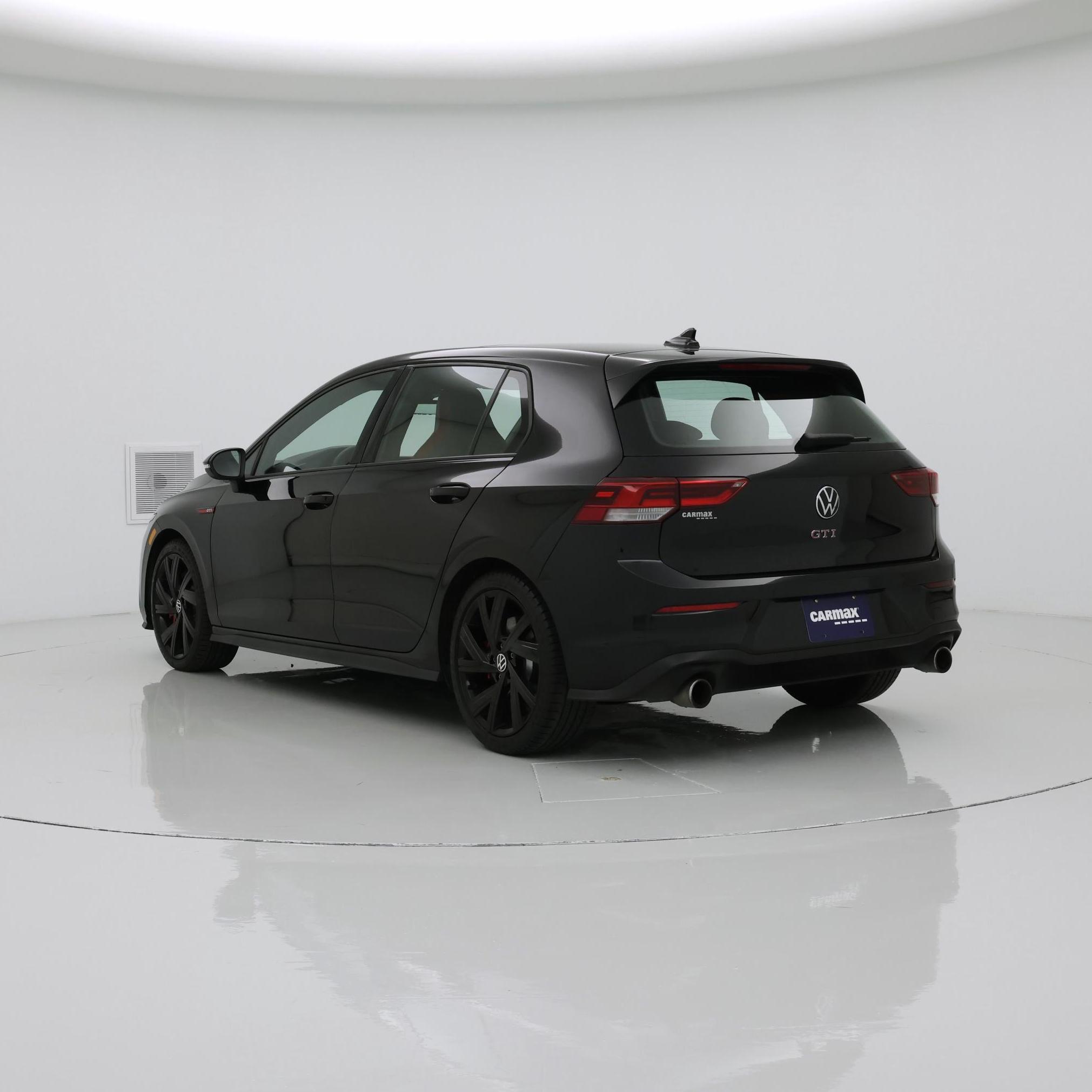 Thumbnail: 2022 Volkswagen Golf - 2