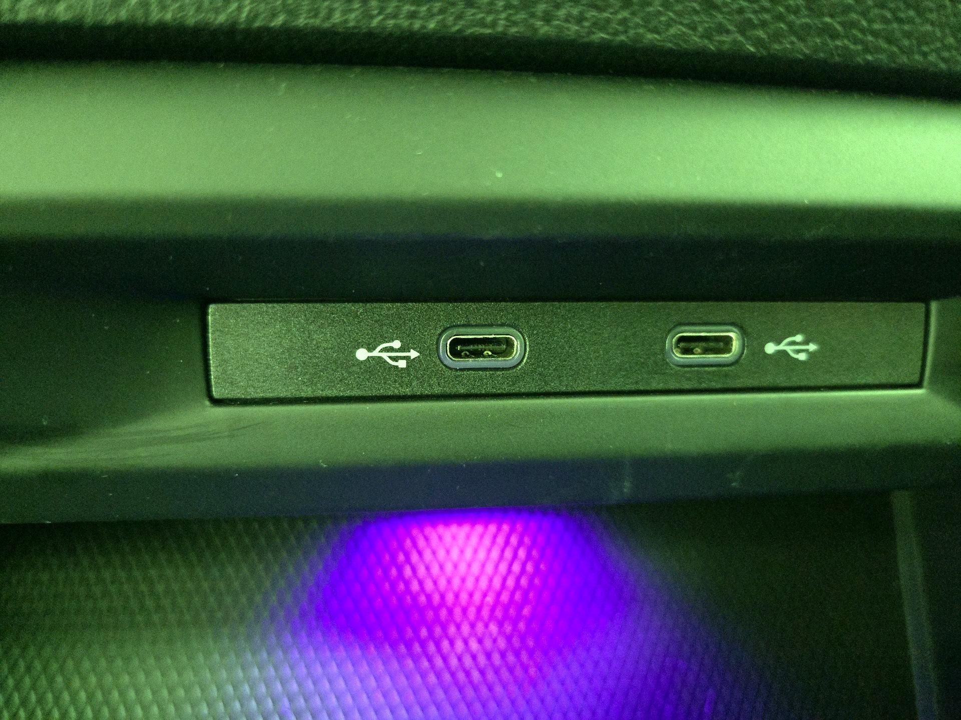 Thumbnail: 2022 Volkswagen Golf - 19