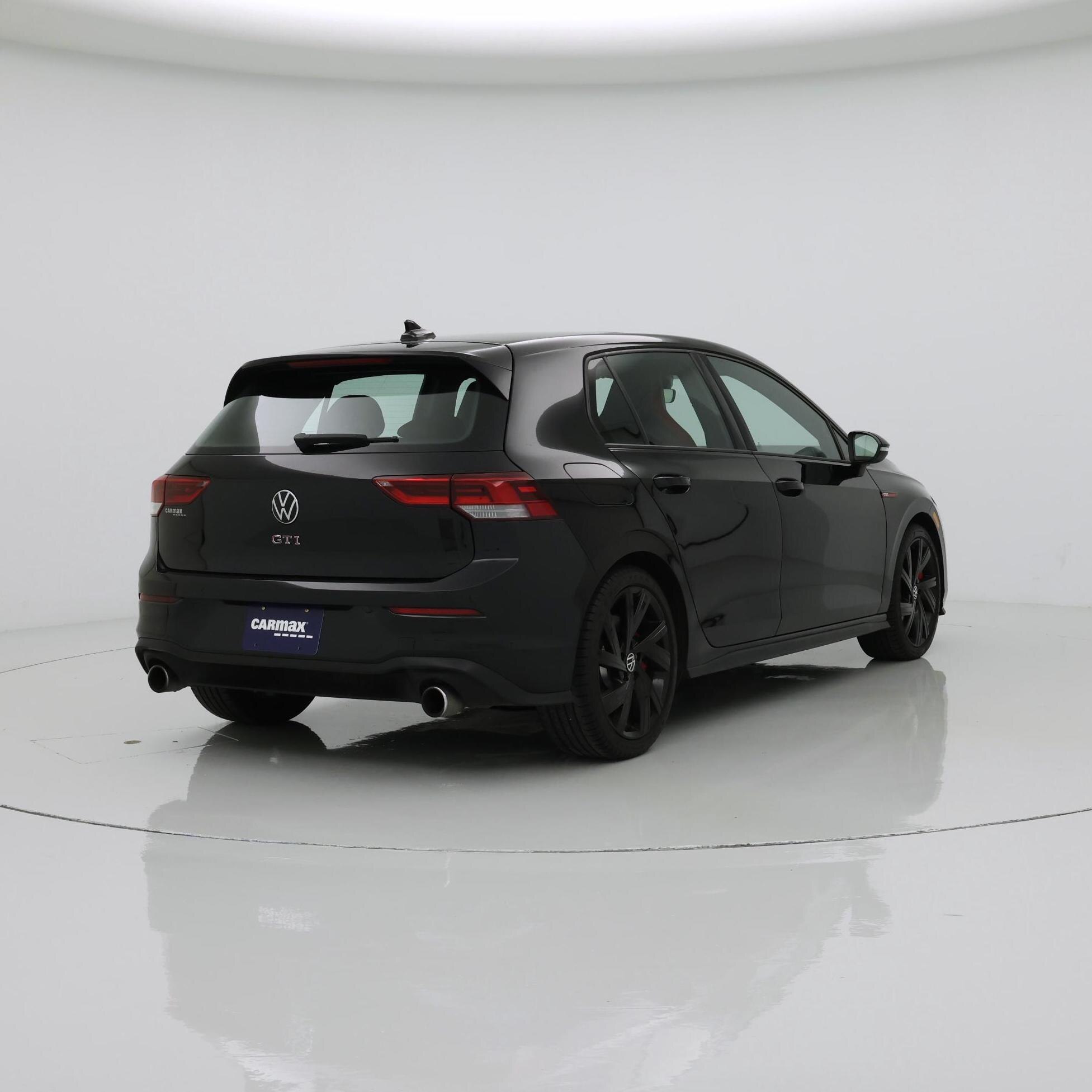 Thumbnail: 2022 Volkswagen Golf - 8