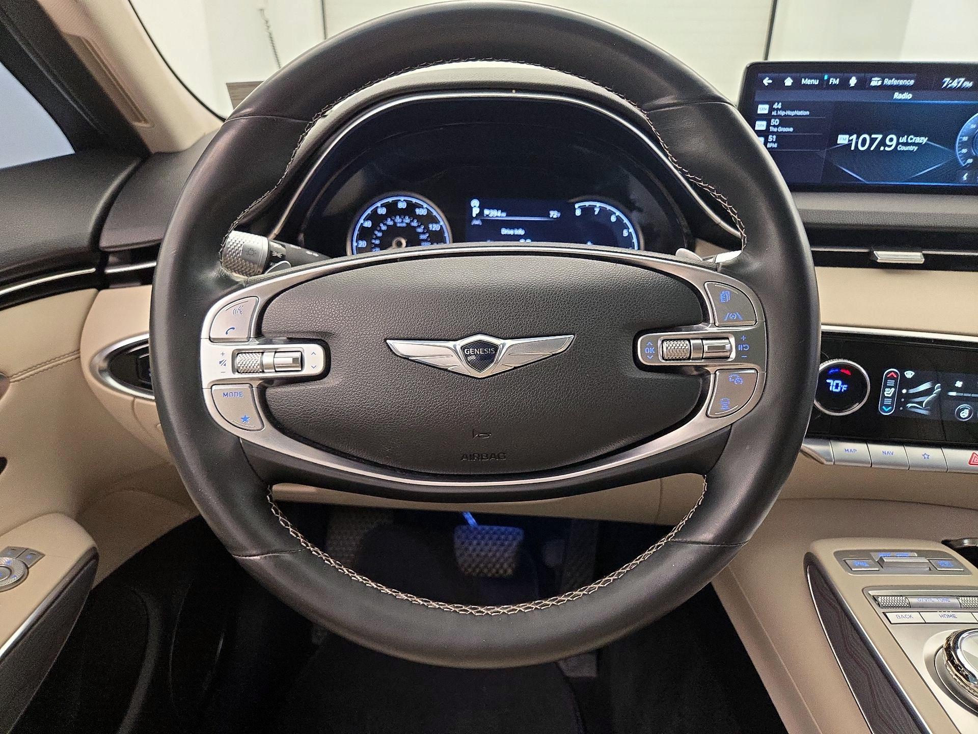 Thumbnail: 2022 Genesis GV70 - 10