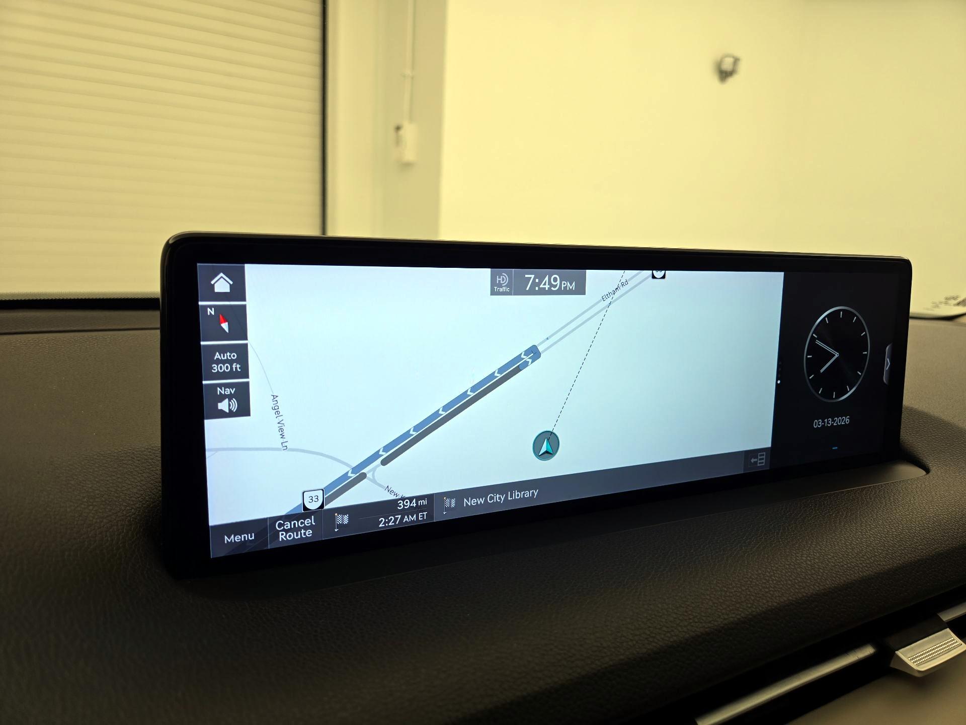 Thumbnail: 2022 Genesis GV70 - 14