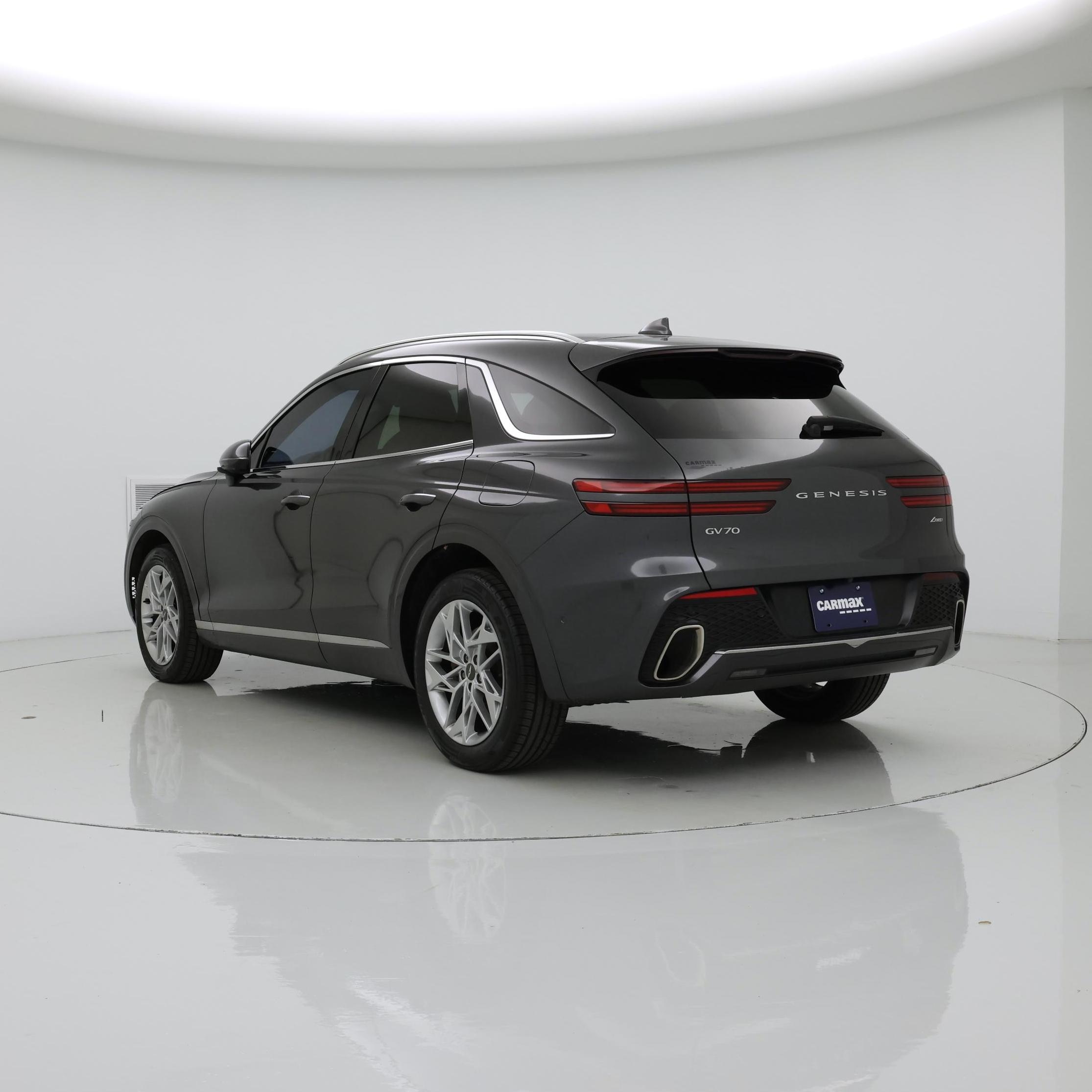 Thumbnail: 2022 Genesis GV70 - 2