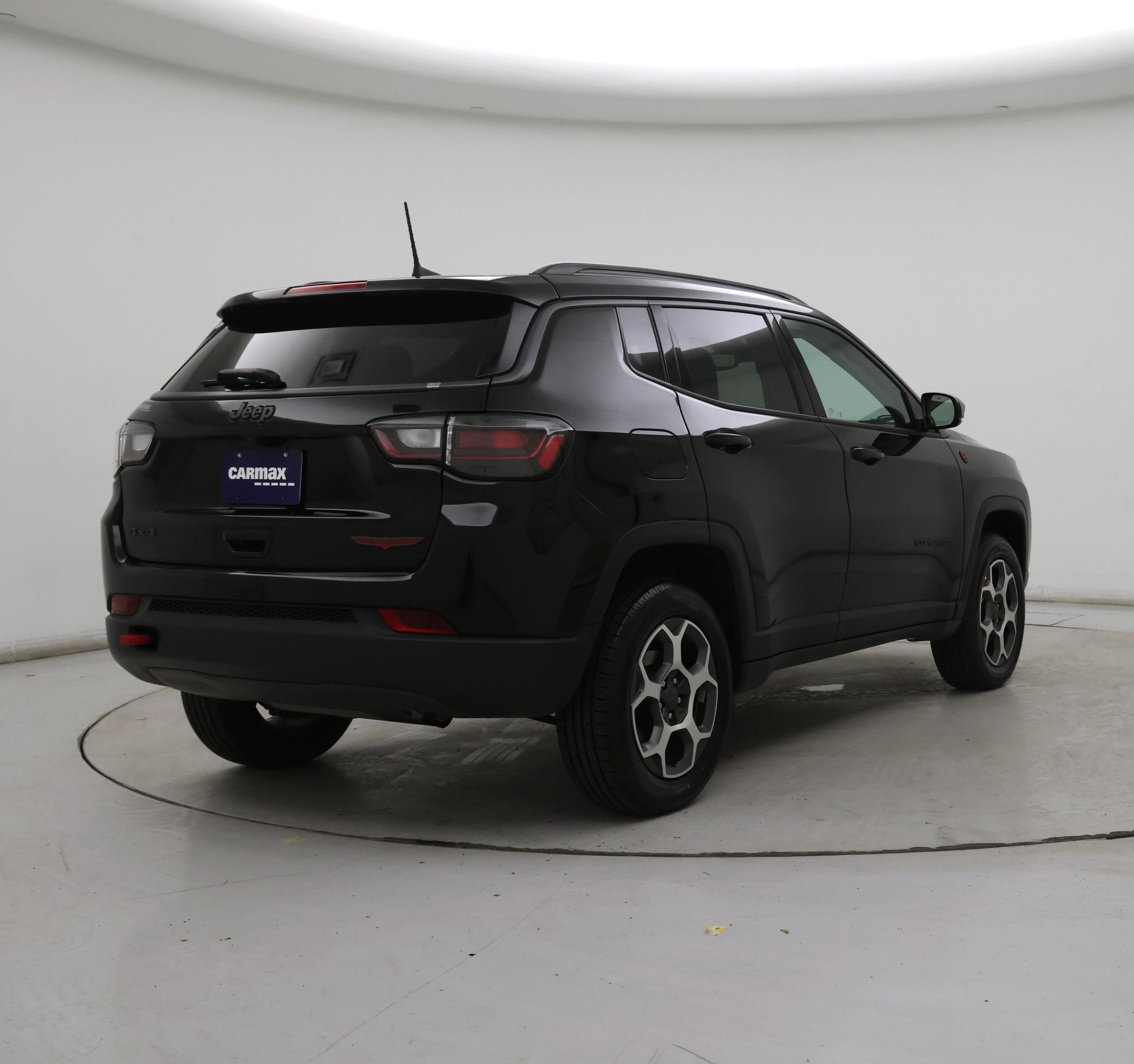 Thumbnail: 2022 Jeep Compass - 8
