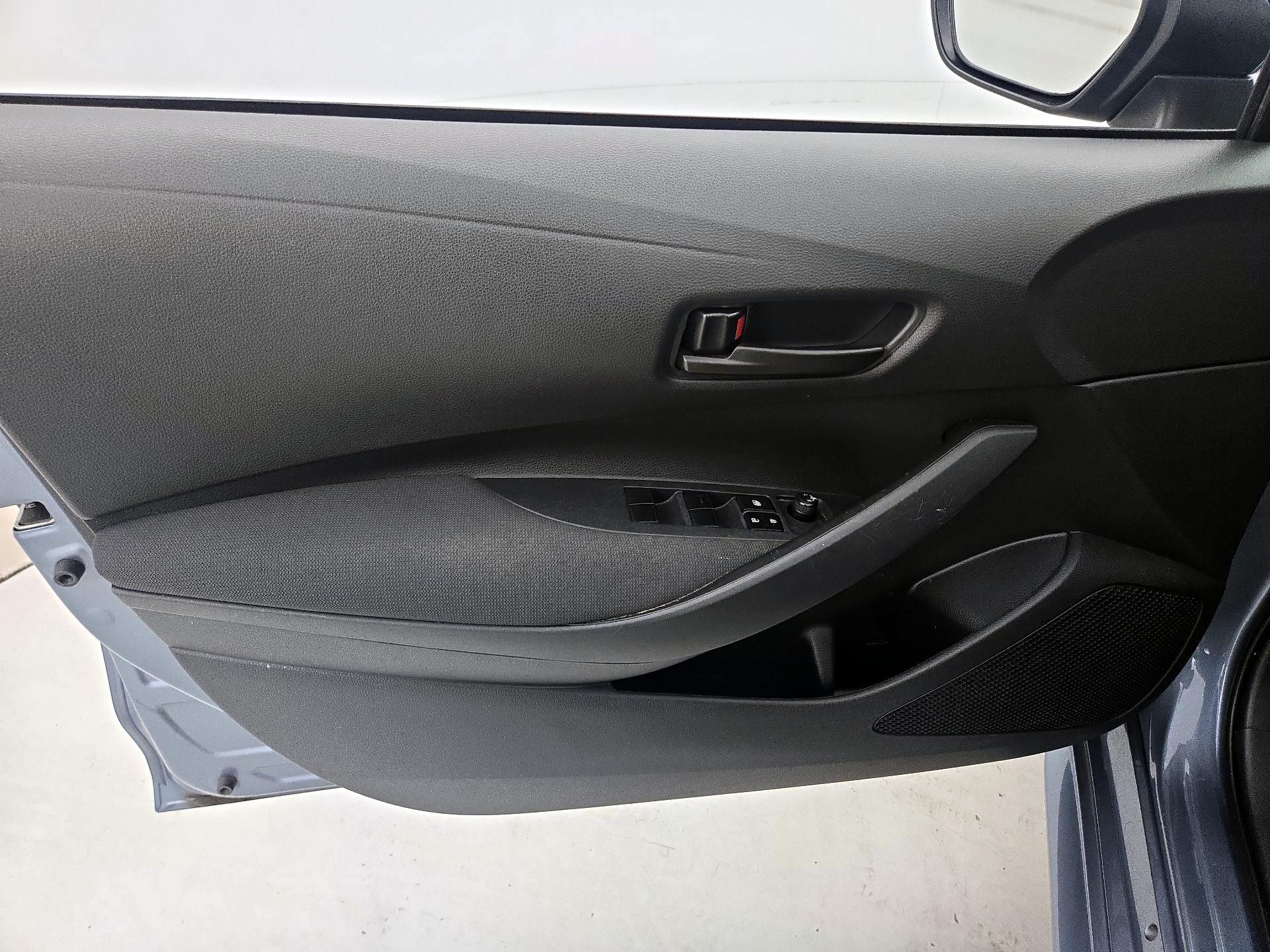 Thumbnail: 2023 Toyota Corolla - 12