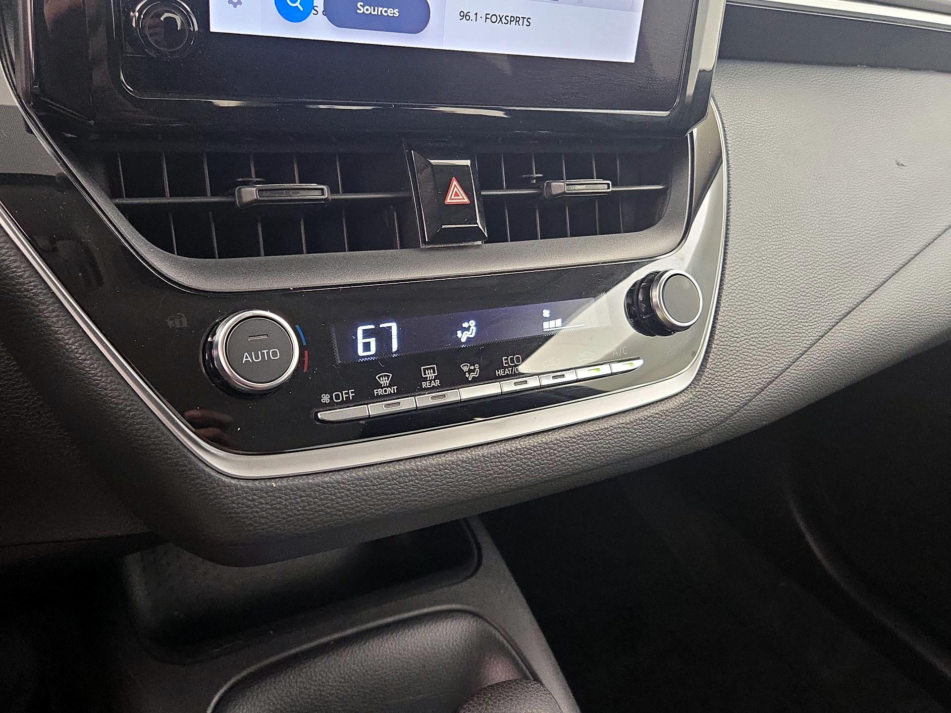 Thumbnail: 2023 Toyota Corolla - 16