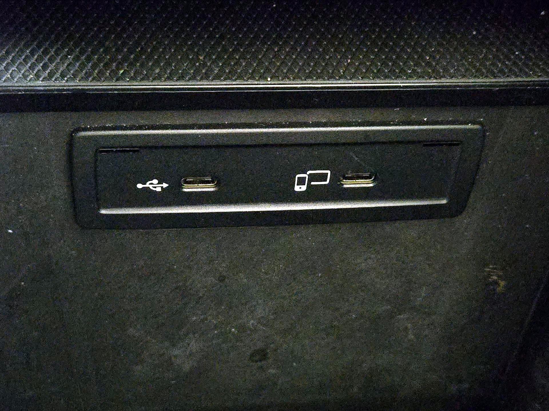 Thumbnail: 2021 Mercedes-Benz GLC - 18