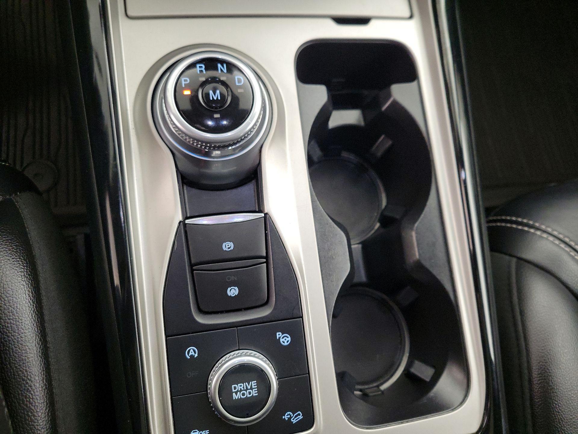 Thumbnail: 2021 Ford Explorer - 18