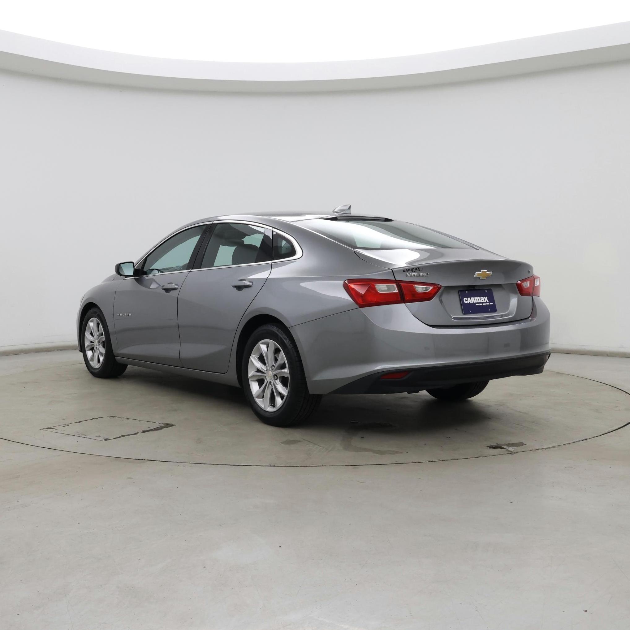 Thumbnail: 2023 Chevrolet Malibu - 2