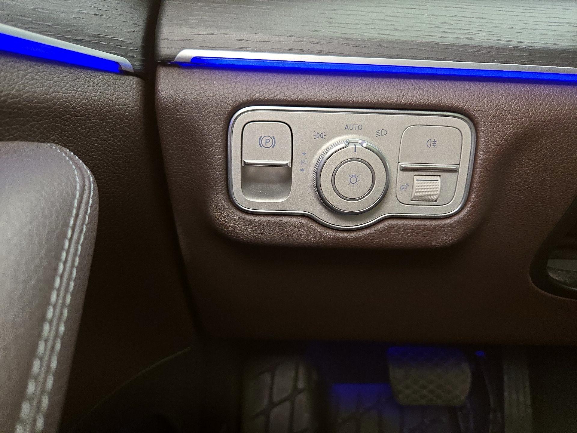 Thumbnail: 2023 Mercedes-Benz GLE - 13