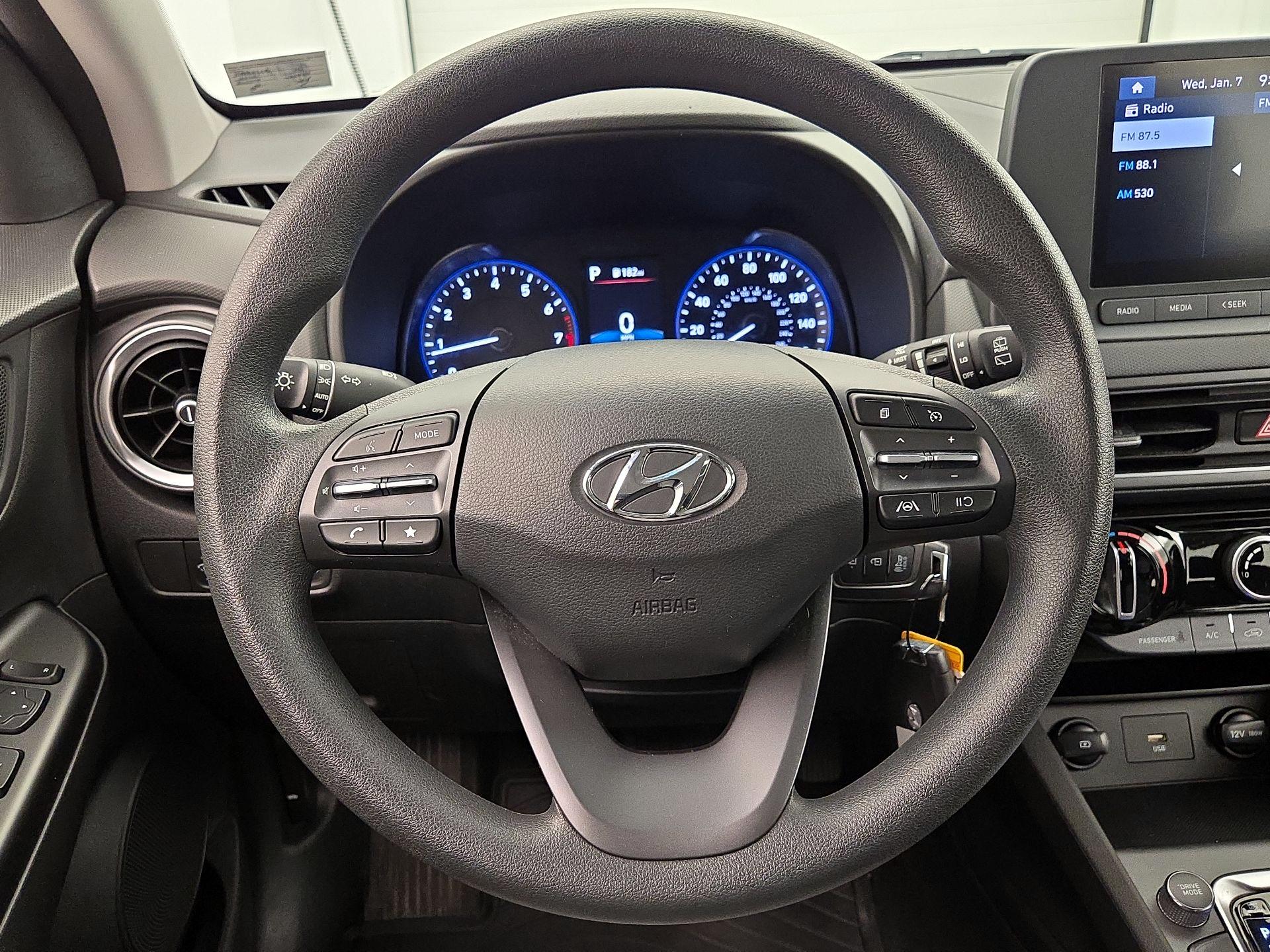 Thumbnail: 2022 Hyundai Kona - 10