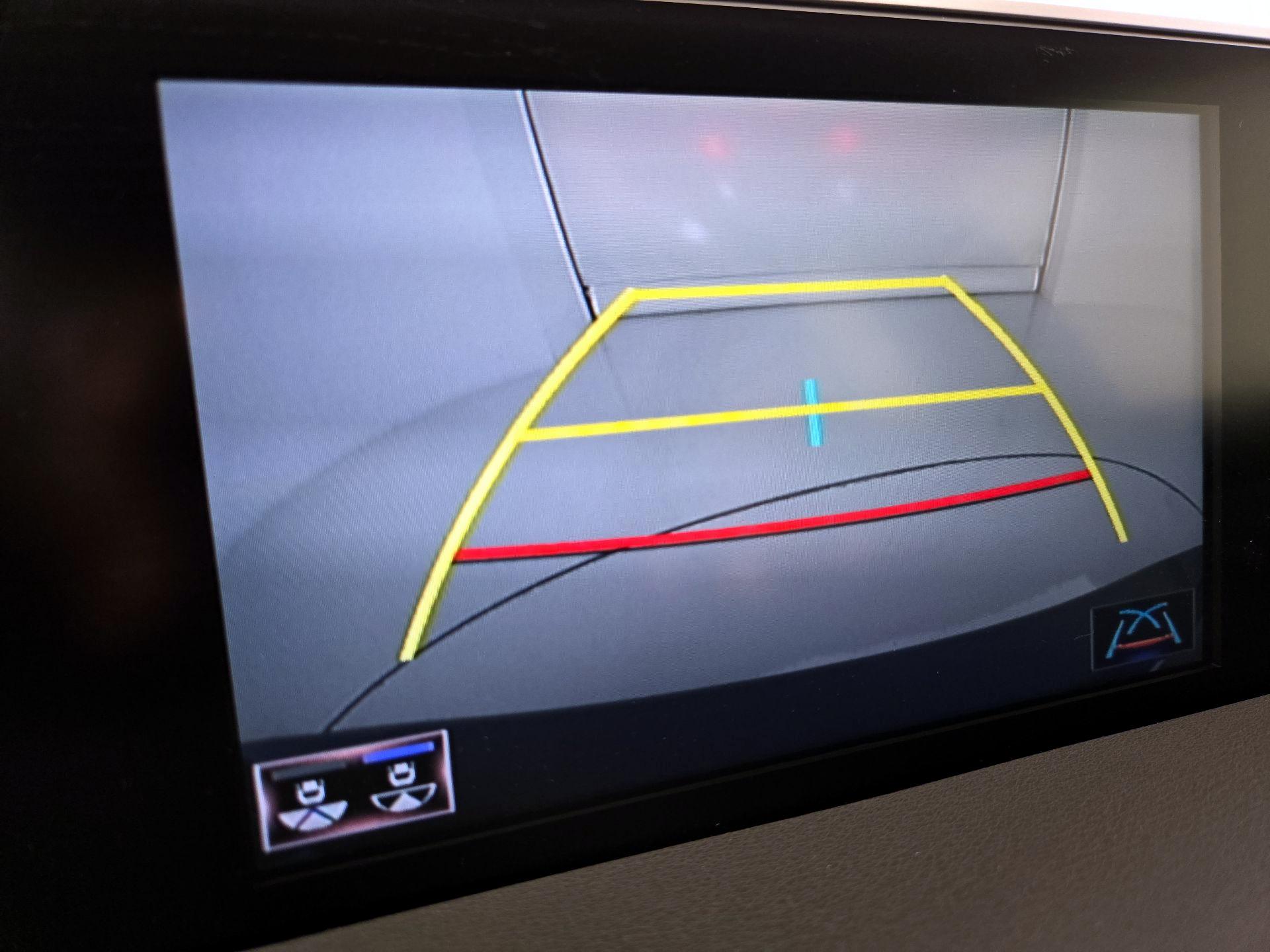 Thumbnail: 2020 Lexus UX - 14