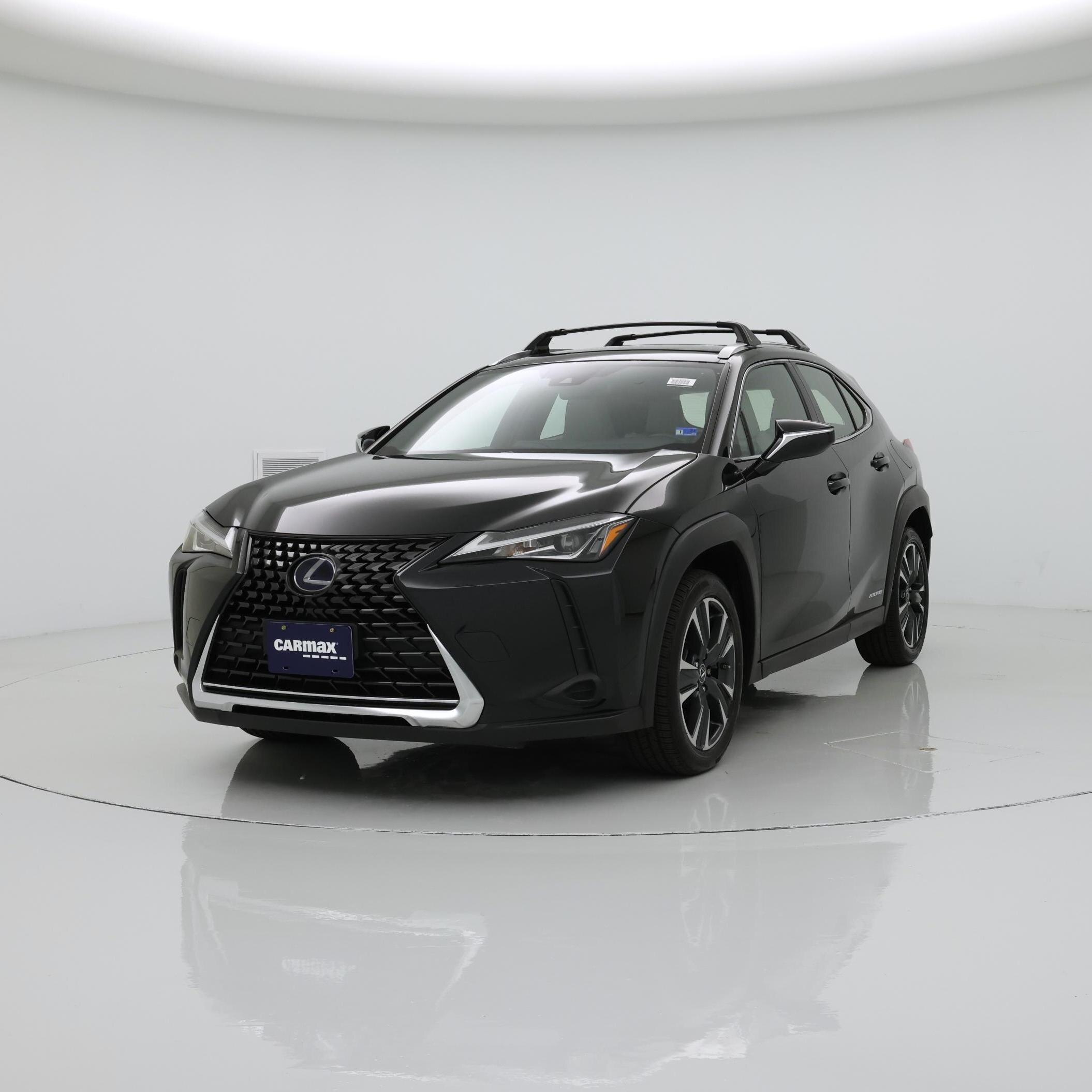 Thumbnail: 2020 Lexus UX - 4