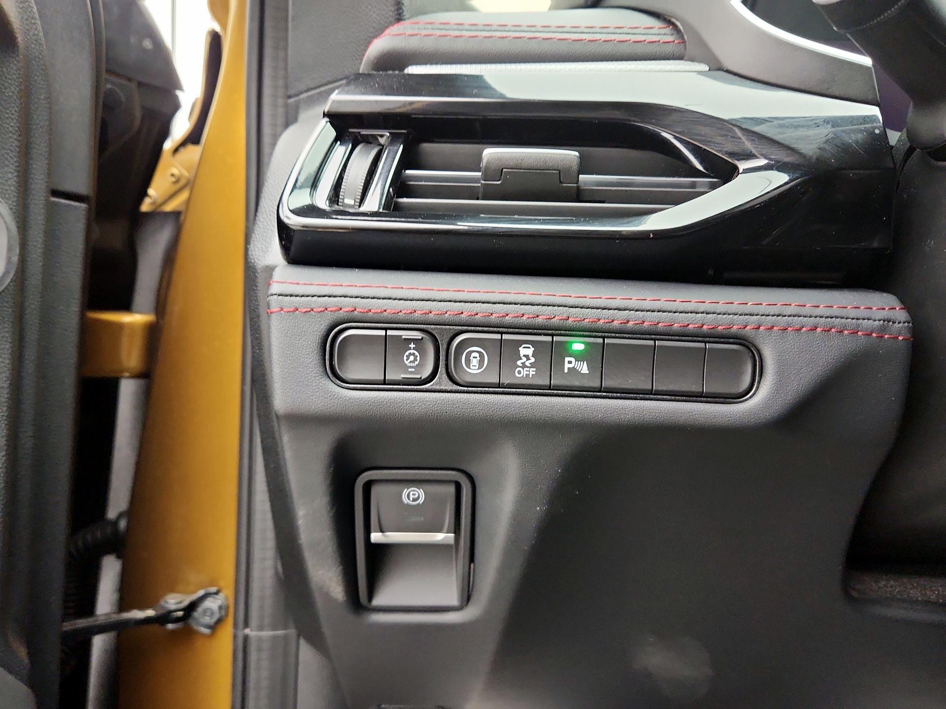 Thumbnail: 2022 Acura MDX - 13