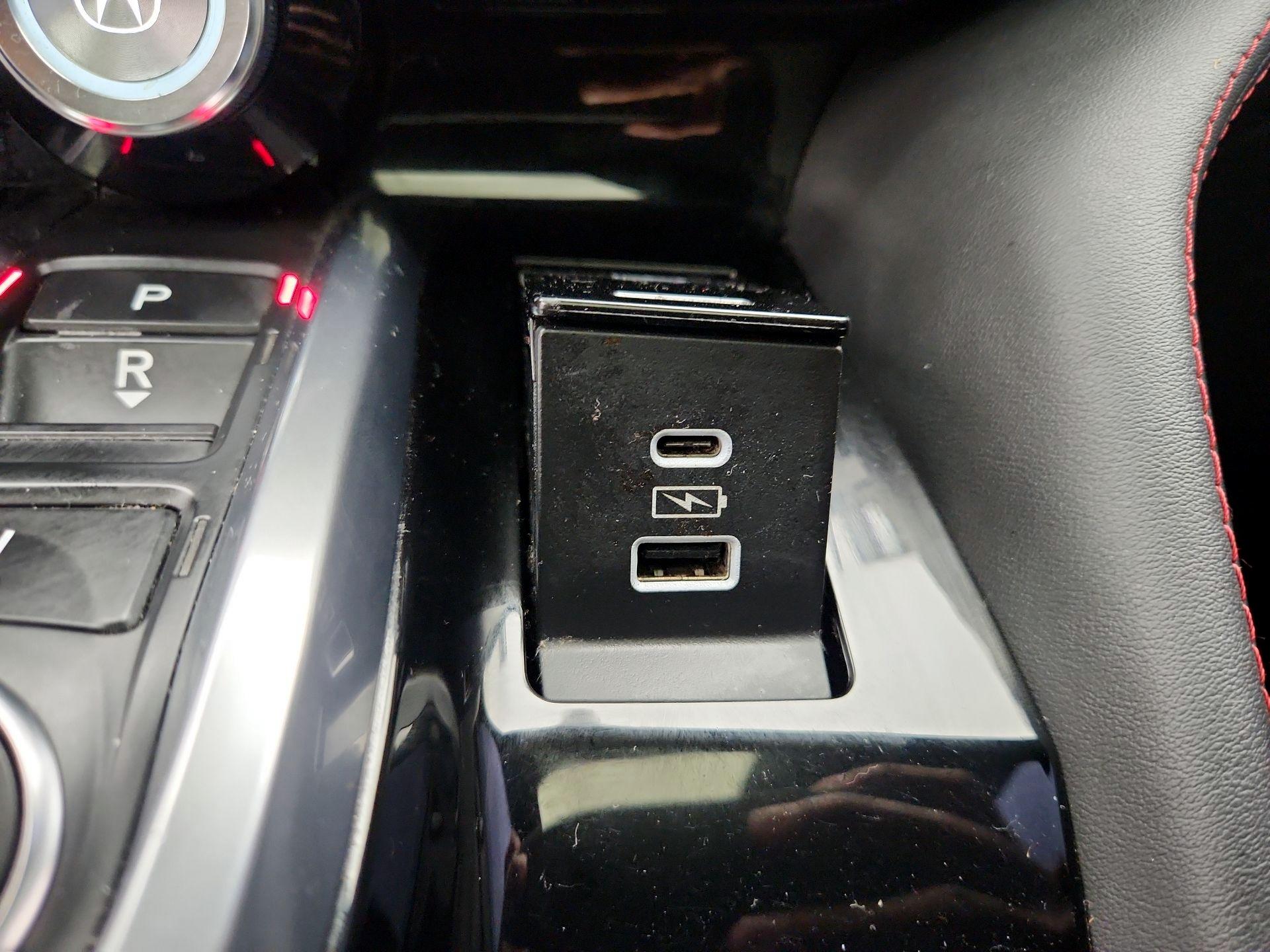 Thumbnail: 2022 Acura MDX - 19