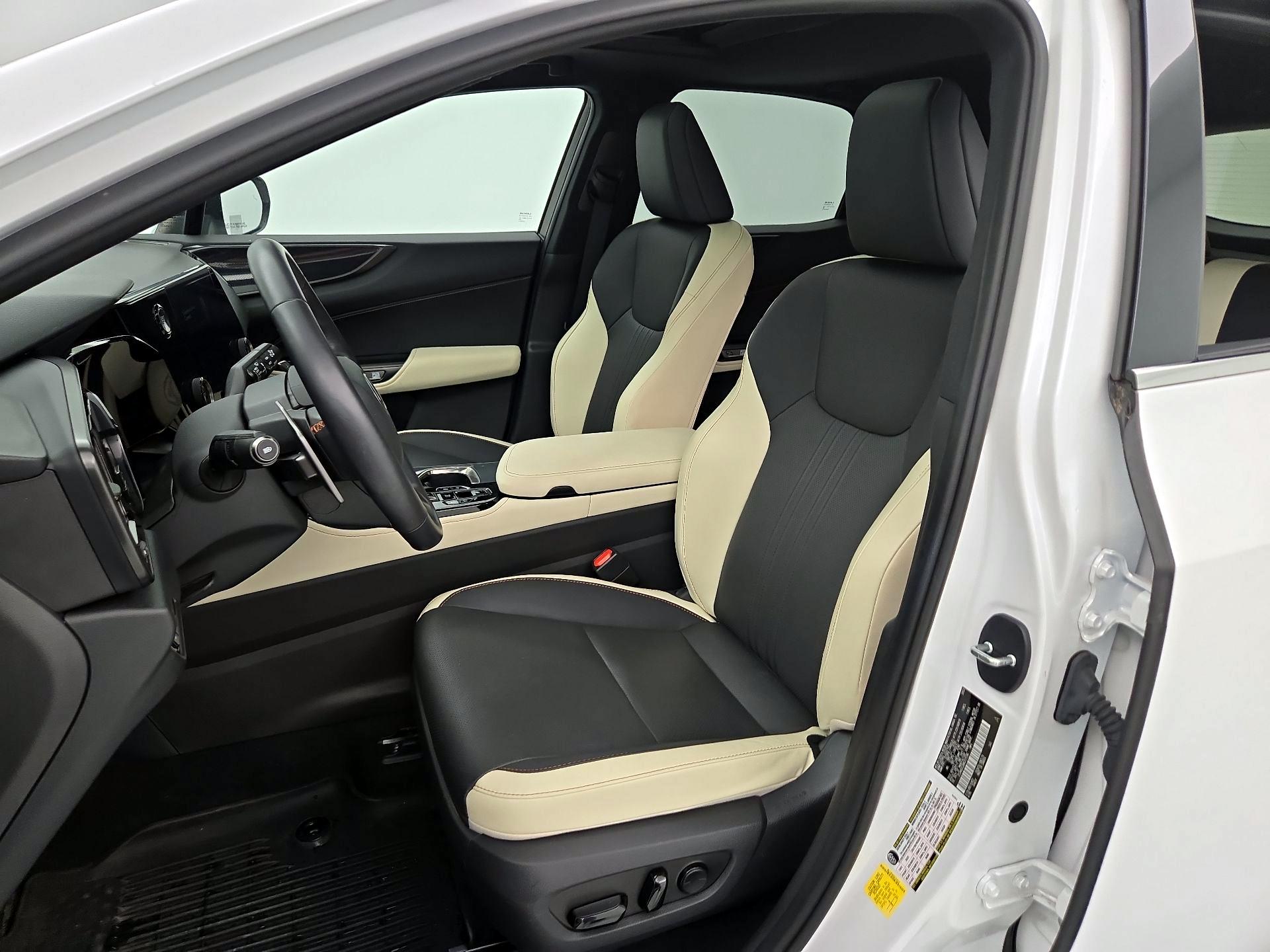 Thumbnail: 2022 Lexus NX - 11