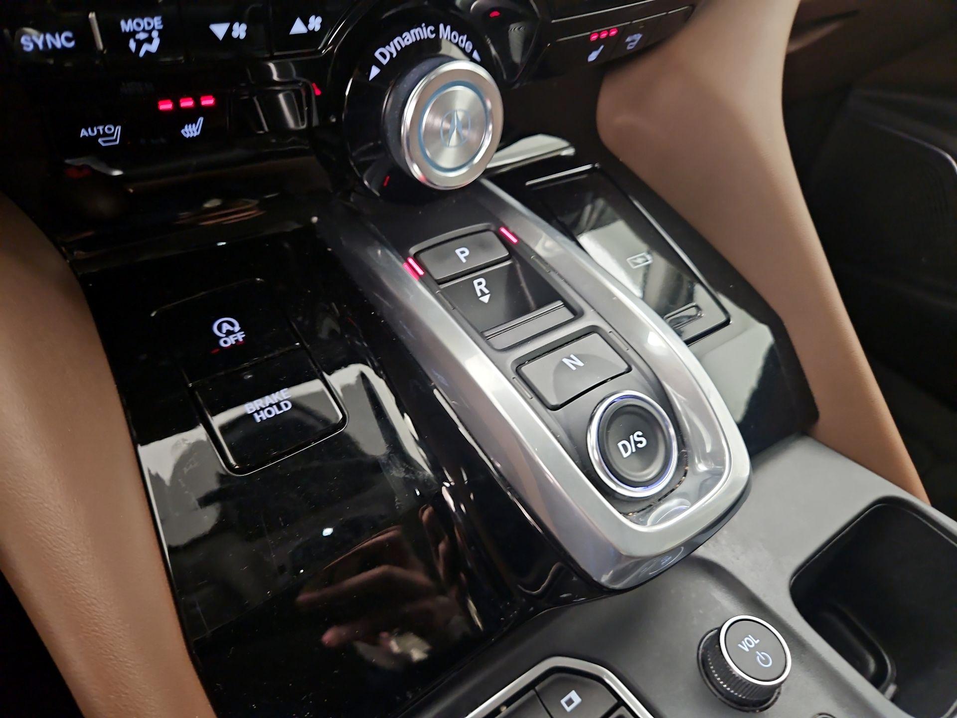 Thumbnail: 2023 Acura MDX - 18