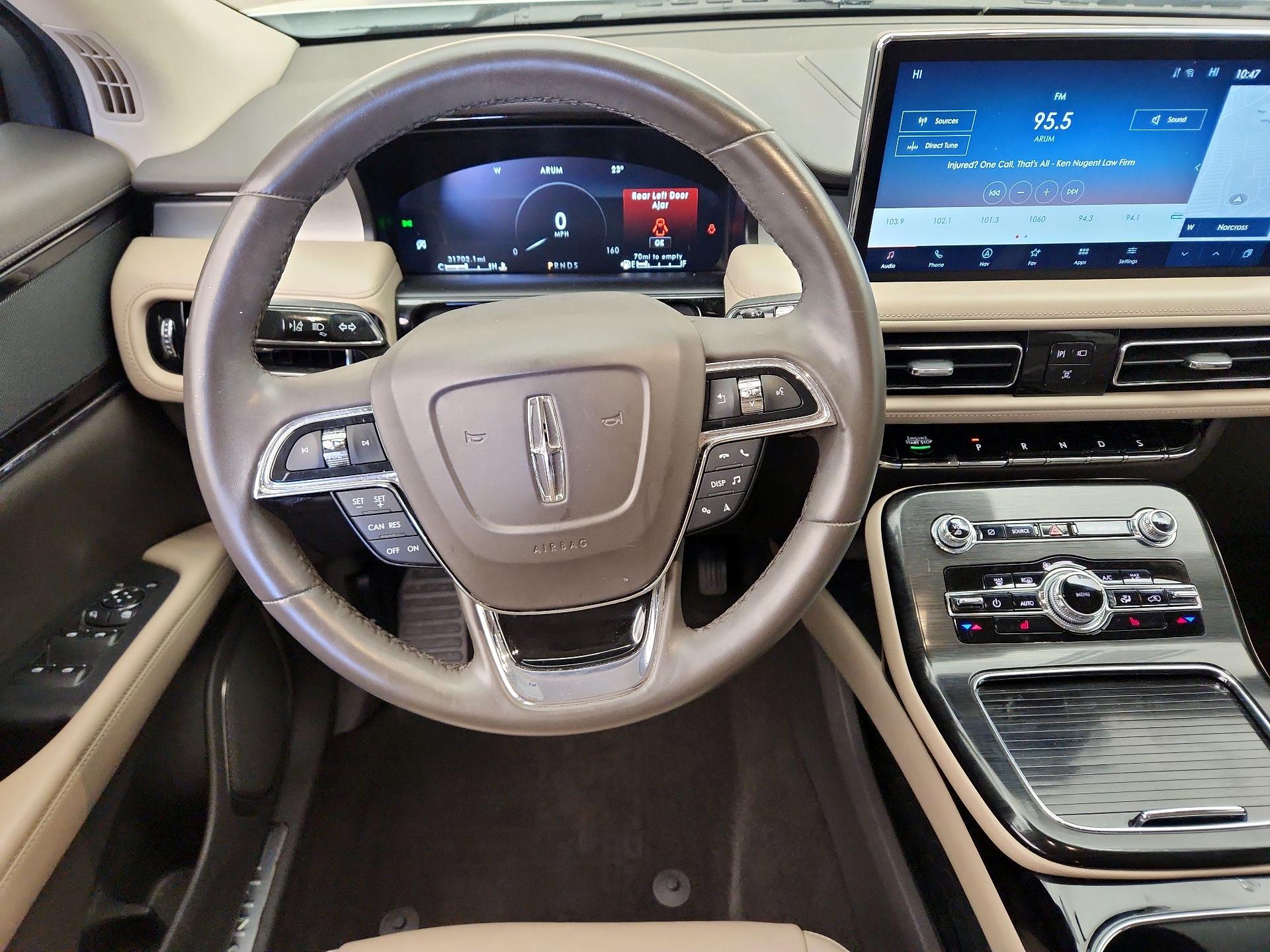 Thumbnail: 2021 Lincoln Nautilus - 10