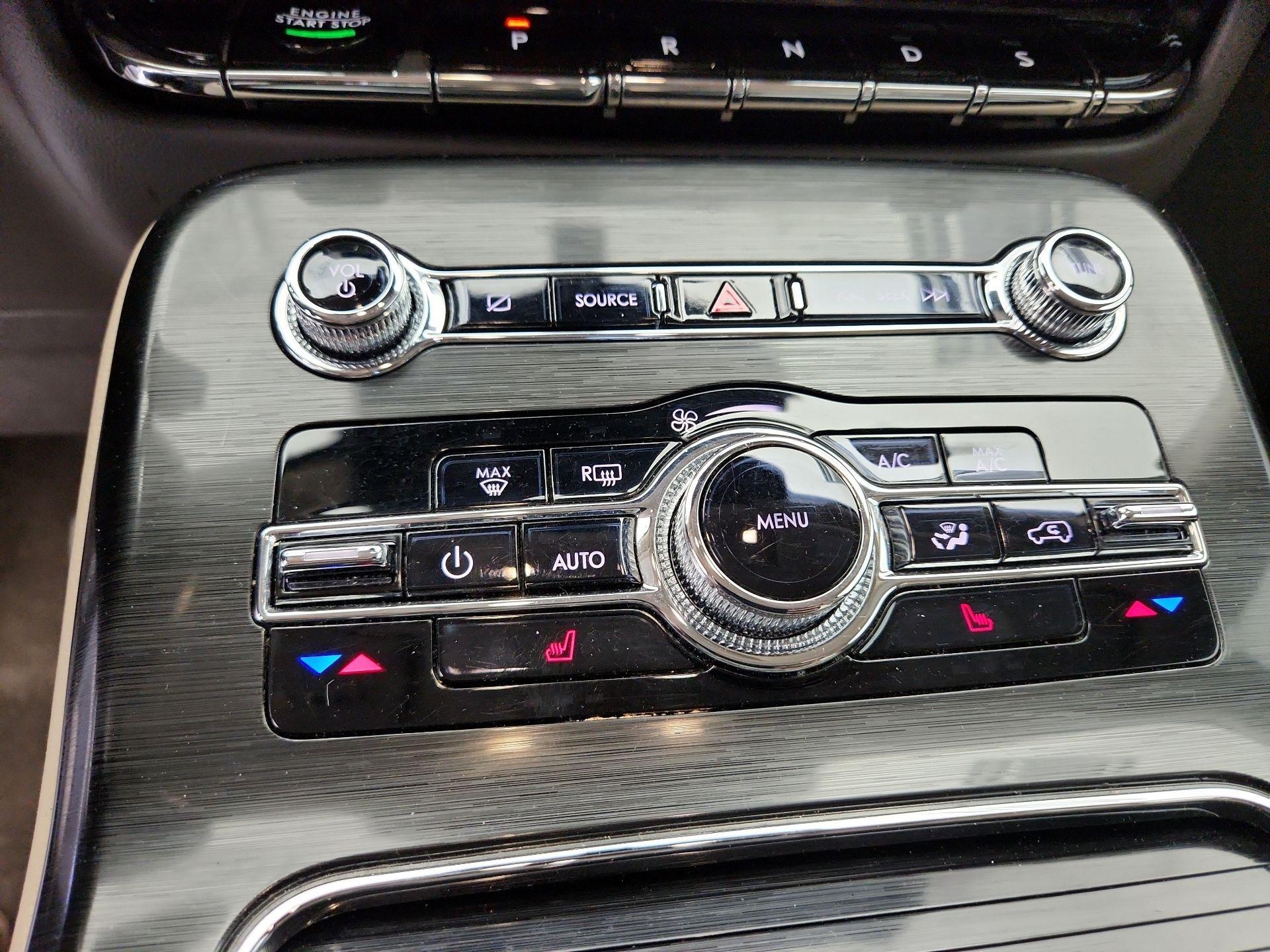 Thumbnail: 2021 Lincoln Nautilus - 17