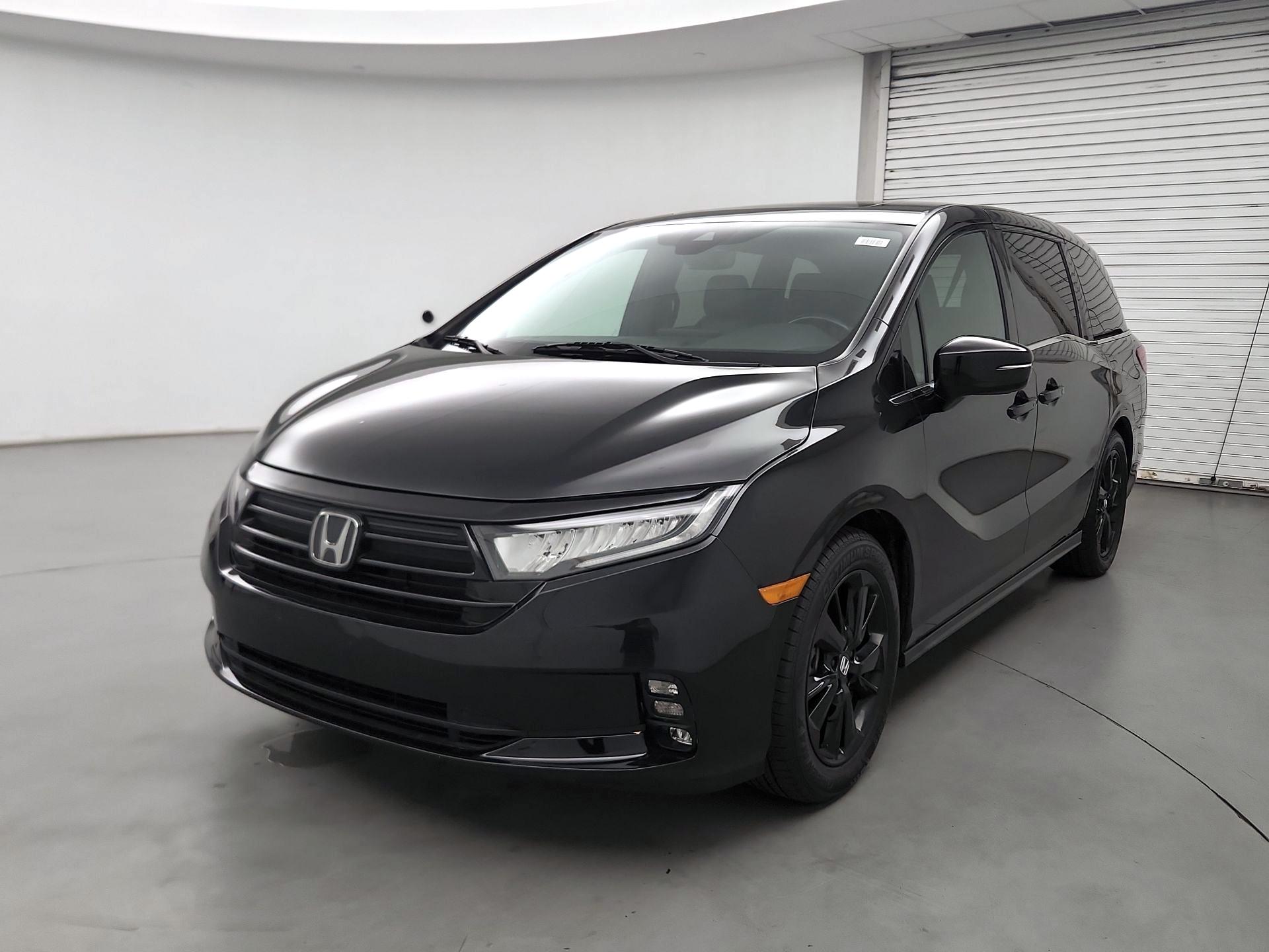 Thumbnail: 2023 Honda Odyssey - 3