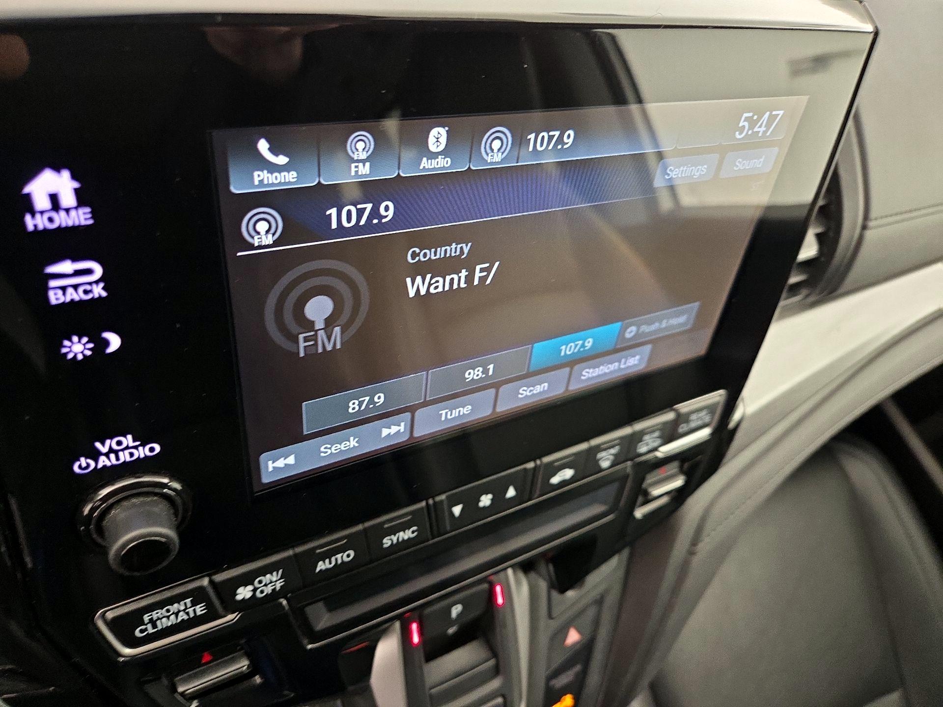 Thumbnail: 2022 Honda Odyssey - 15