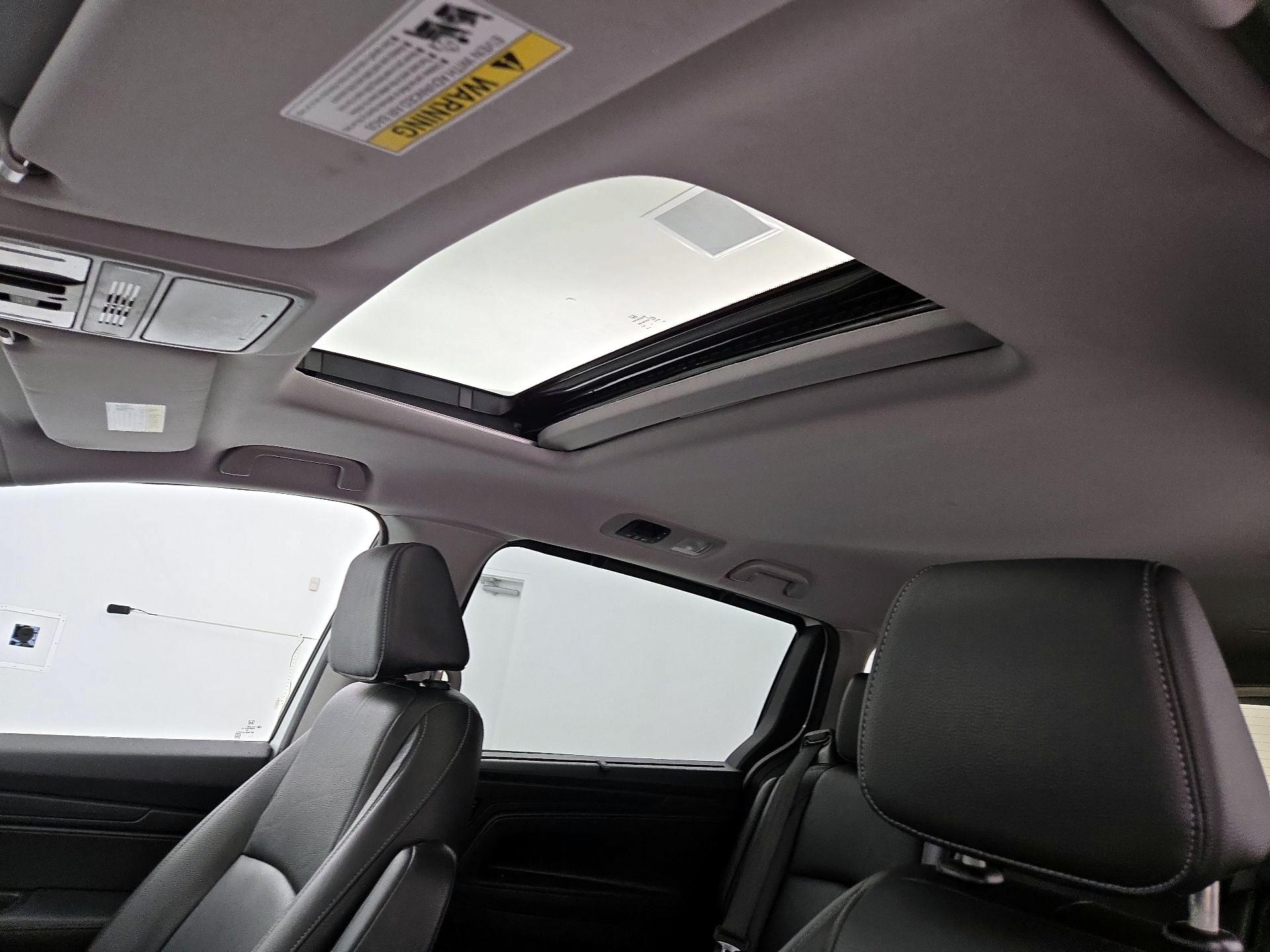 Thumbnail: 2022 Honda Odyssey - 19