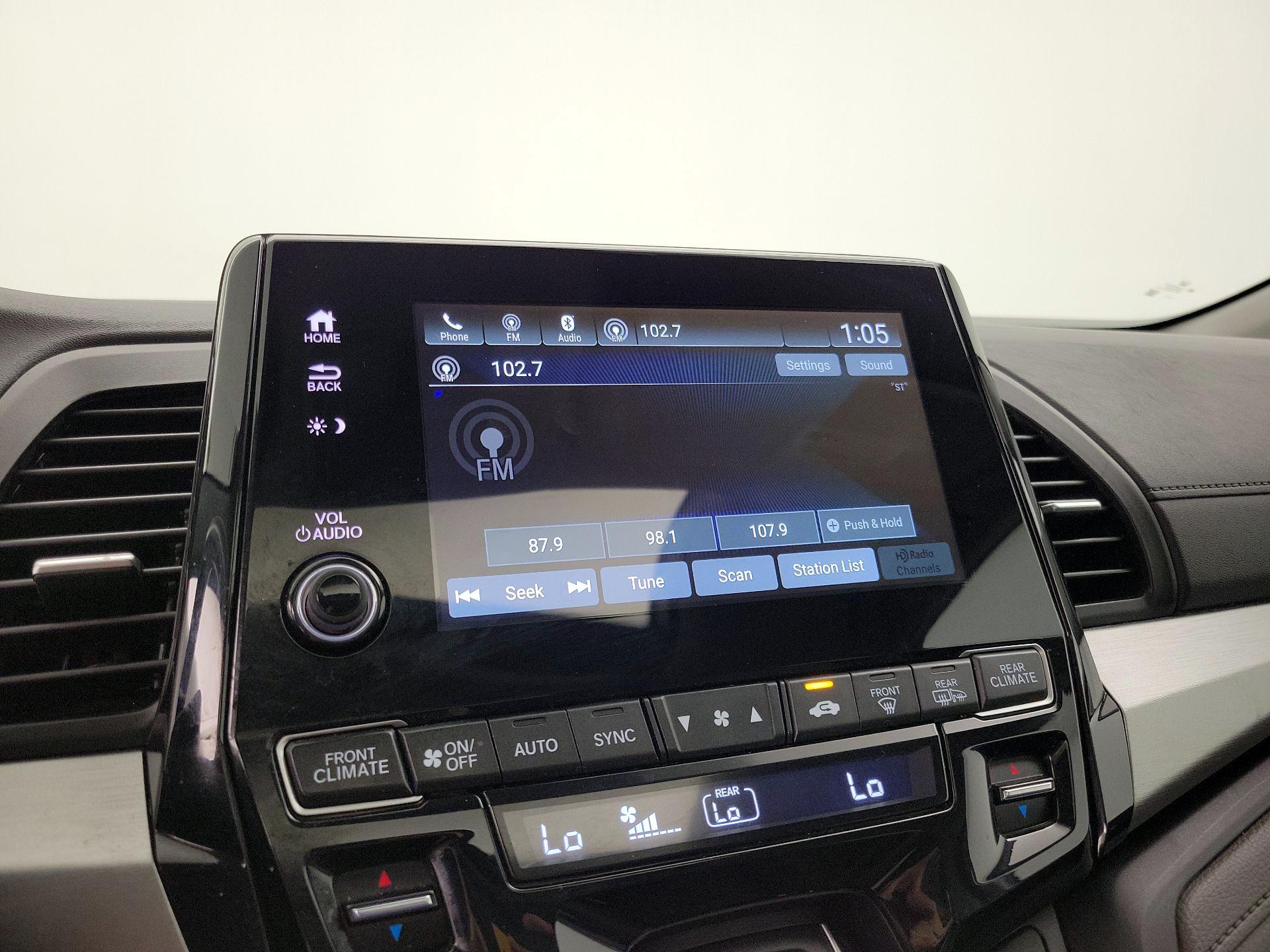 Thumbnail: 2023 Honda Odyssey - 15